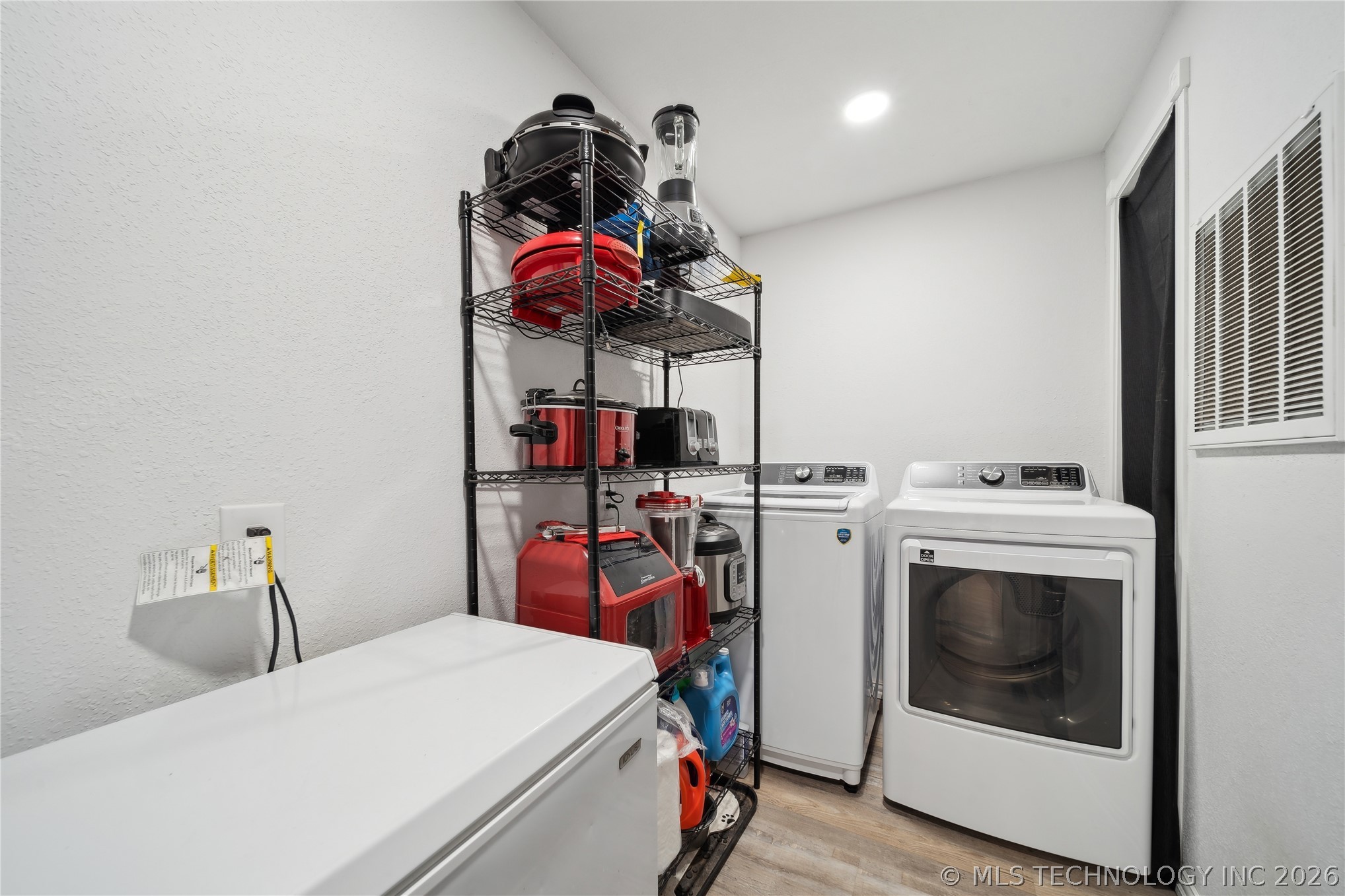 1504 E Miami Avenue Property Photo 13