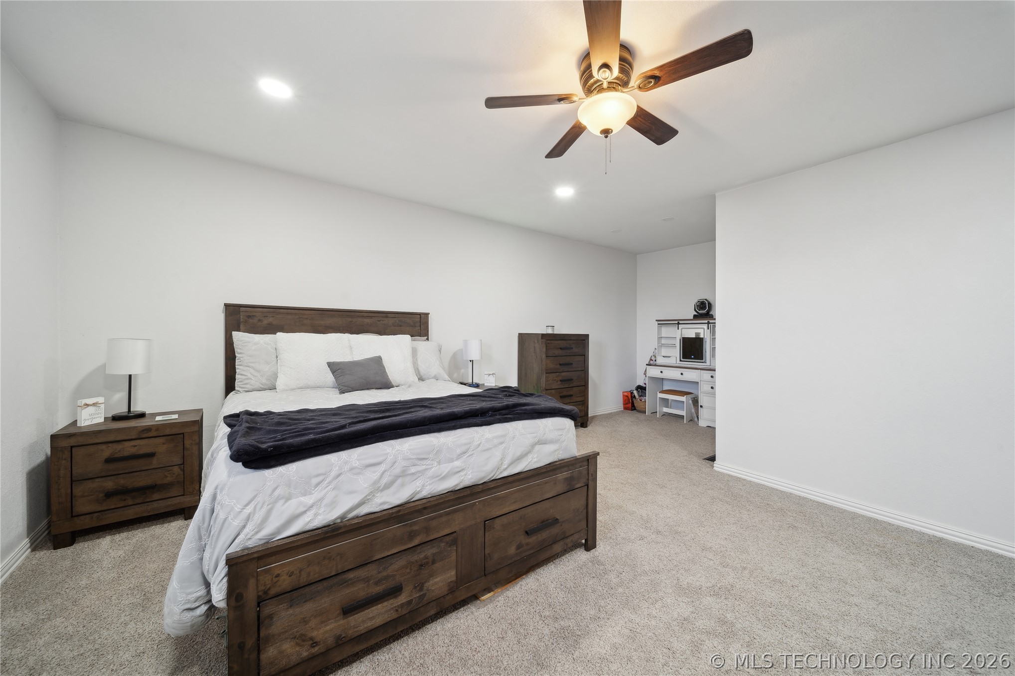 1504 E Miami Avenue Property Photo 20