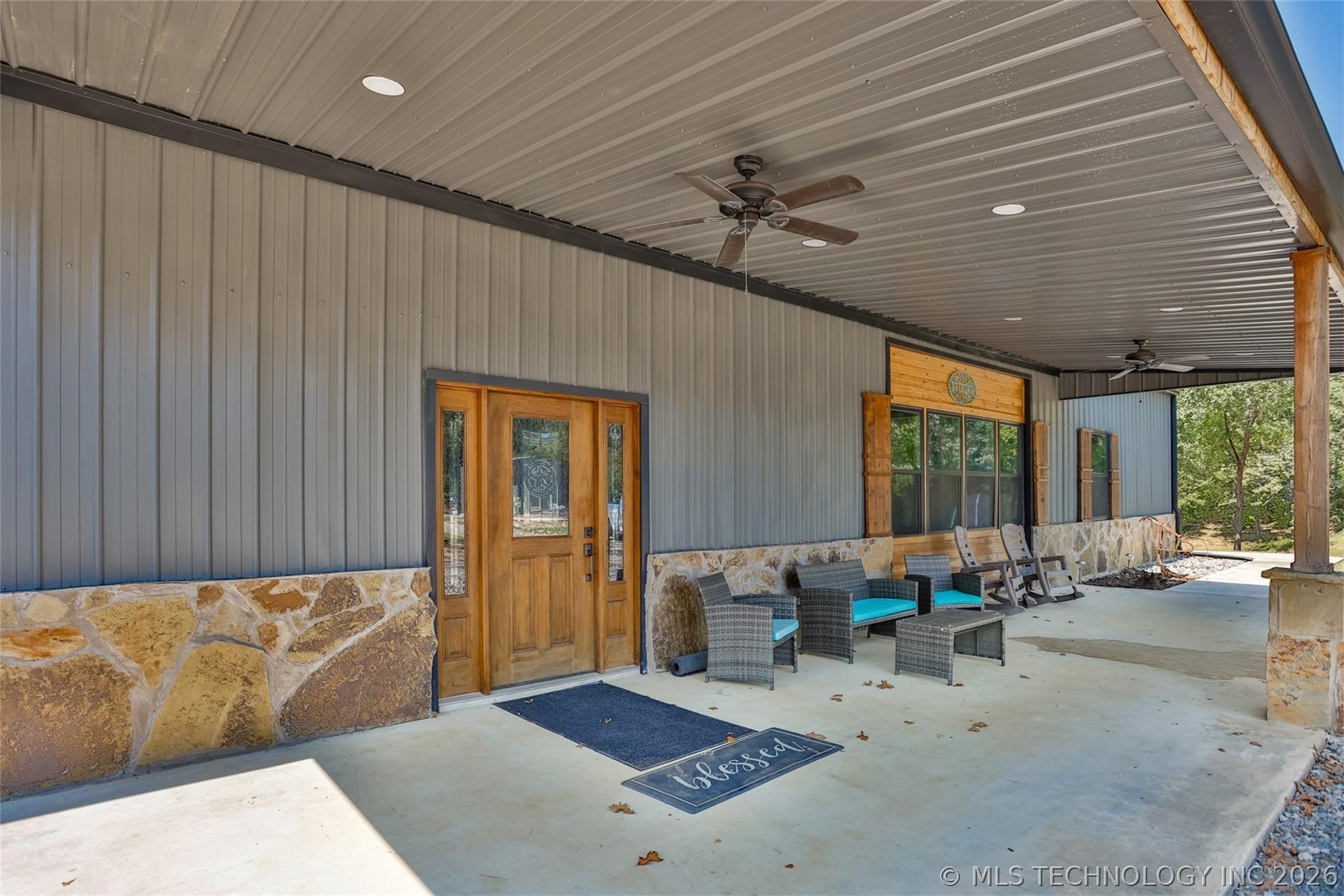 240 Magnolia Lane Property Photo 27
