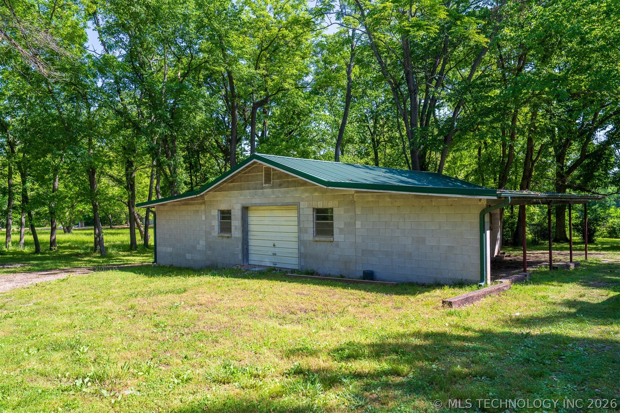 9596 N 447 Road Property Photo 19
