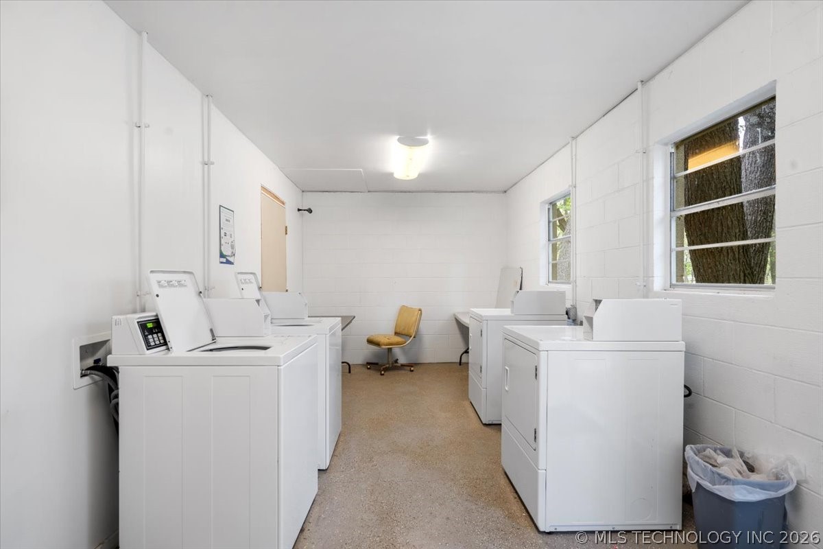 9596 N 447 Road Property Photo 20