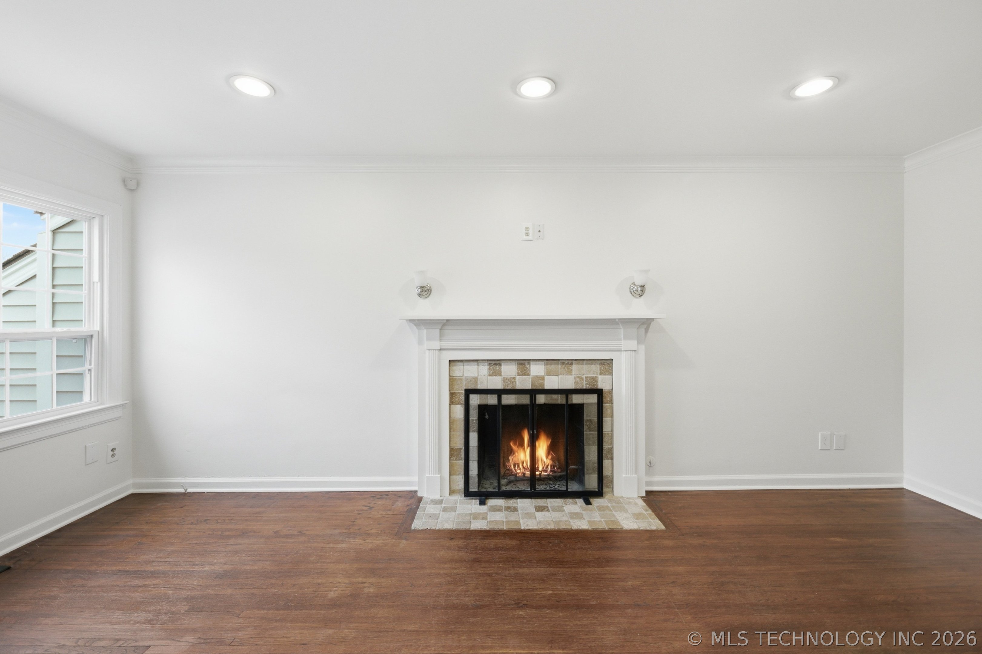 111 Waverly Drive Property Photo 6