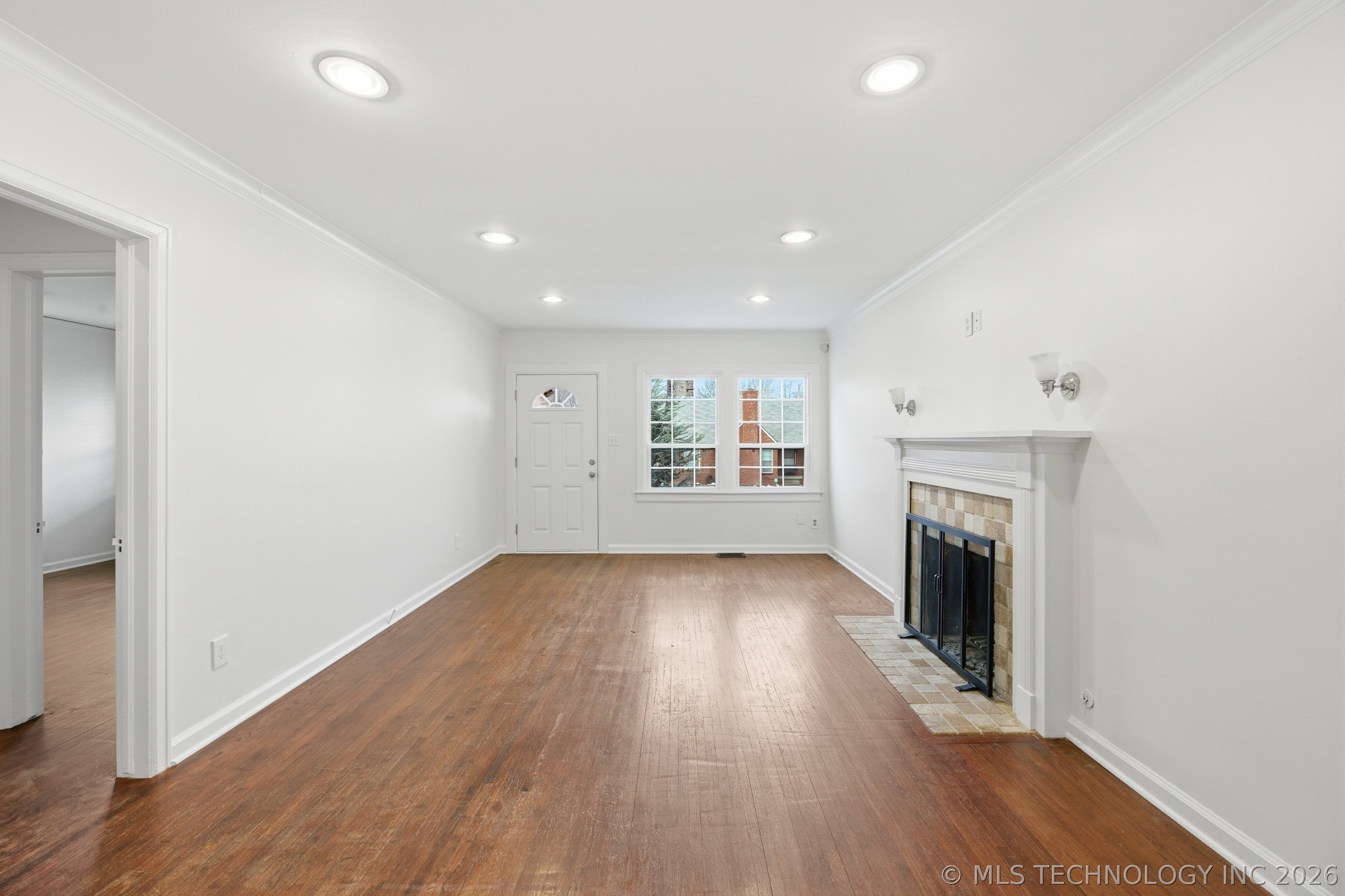 111 Waverly Drive Property Photo 8