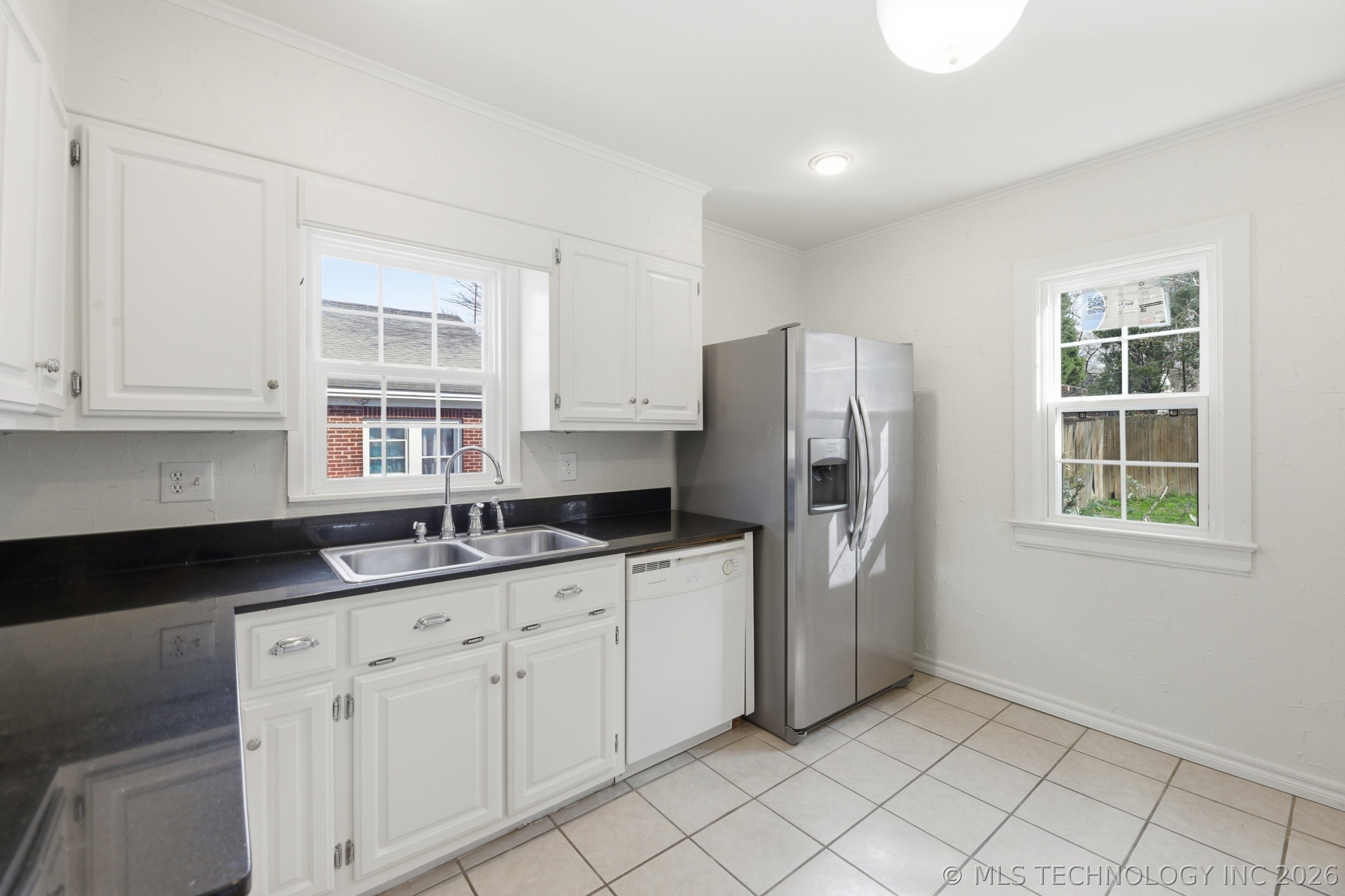 111 Waverly Drive Property Photo 13
