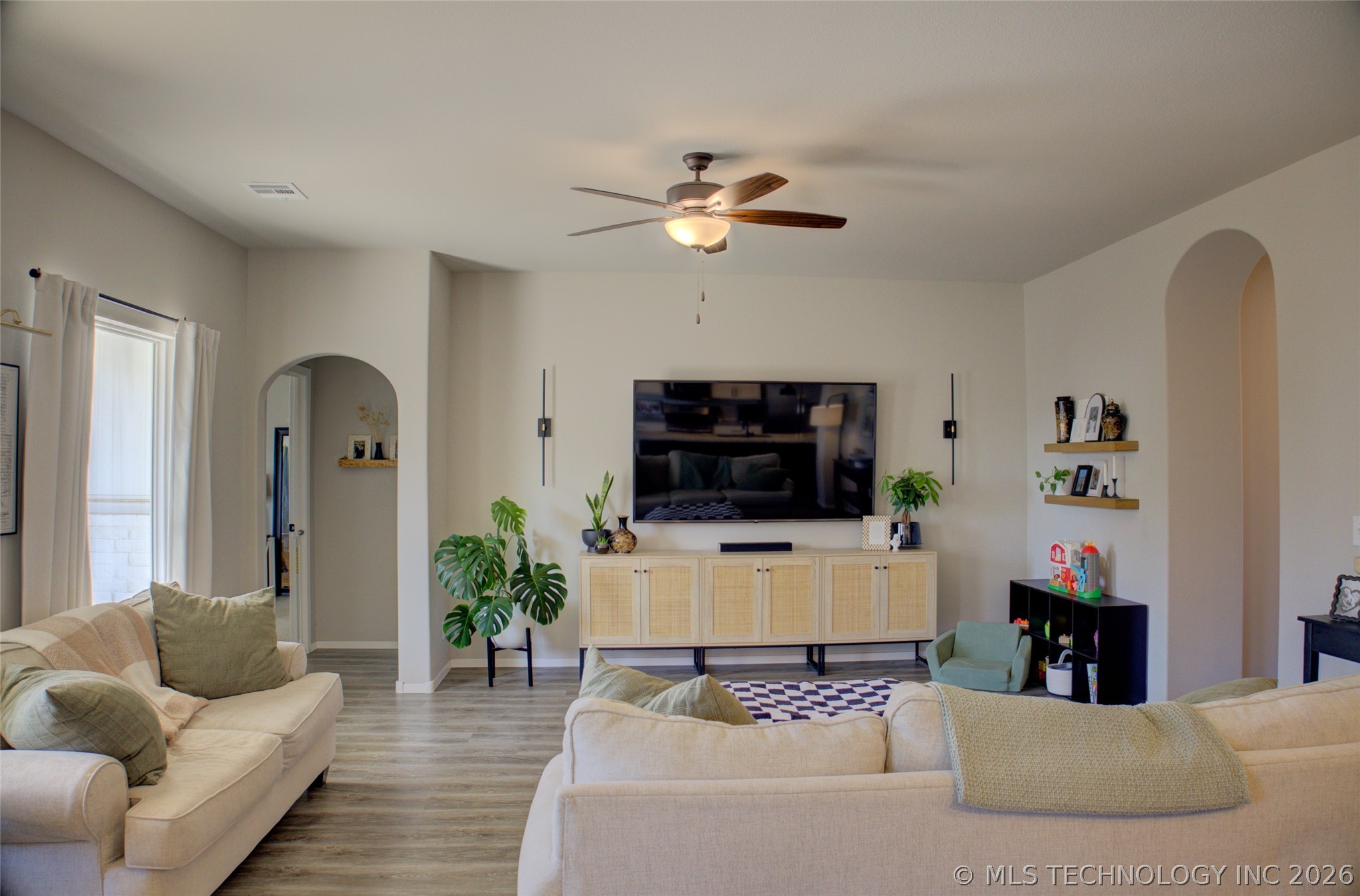 1655 E 139th Court S Property Photo 8