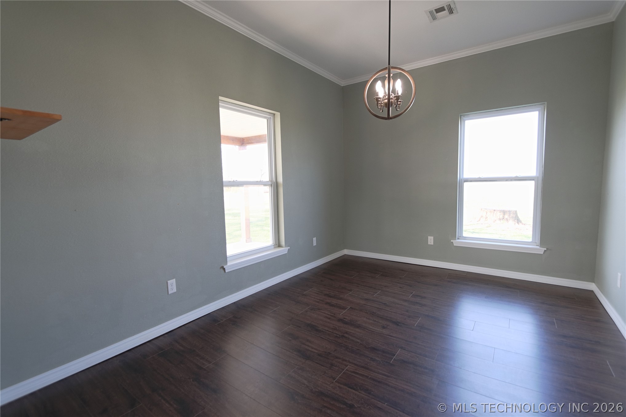 25437 E 690 Road Property Photo 4
