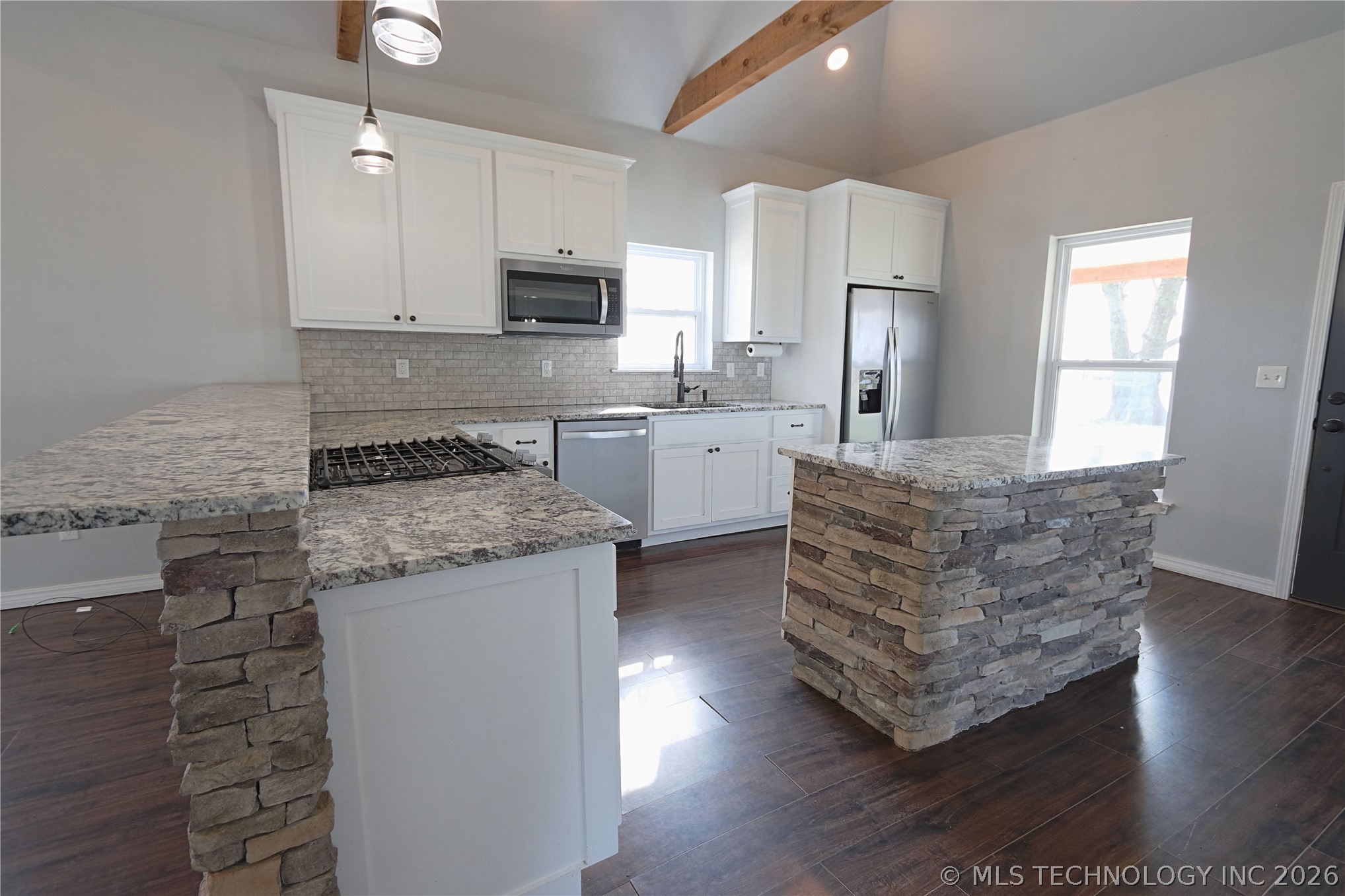 25437 E 690 Road Property Photo 10