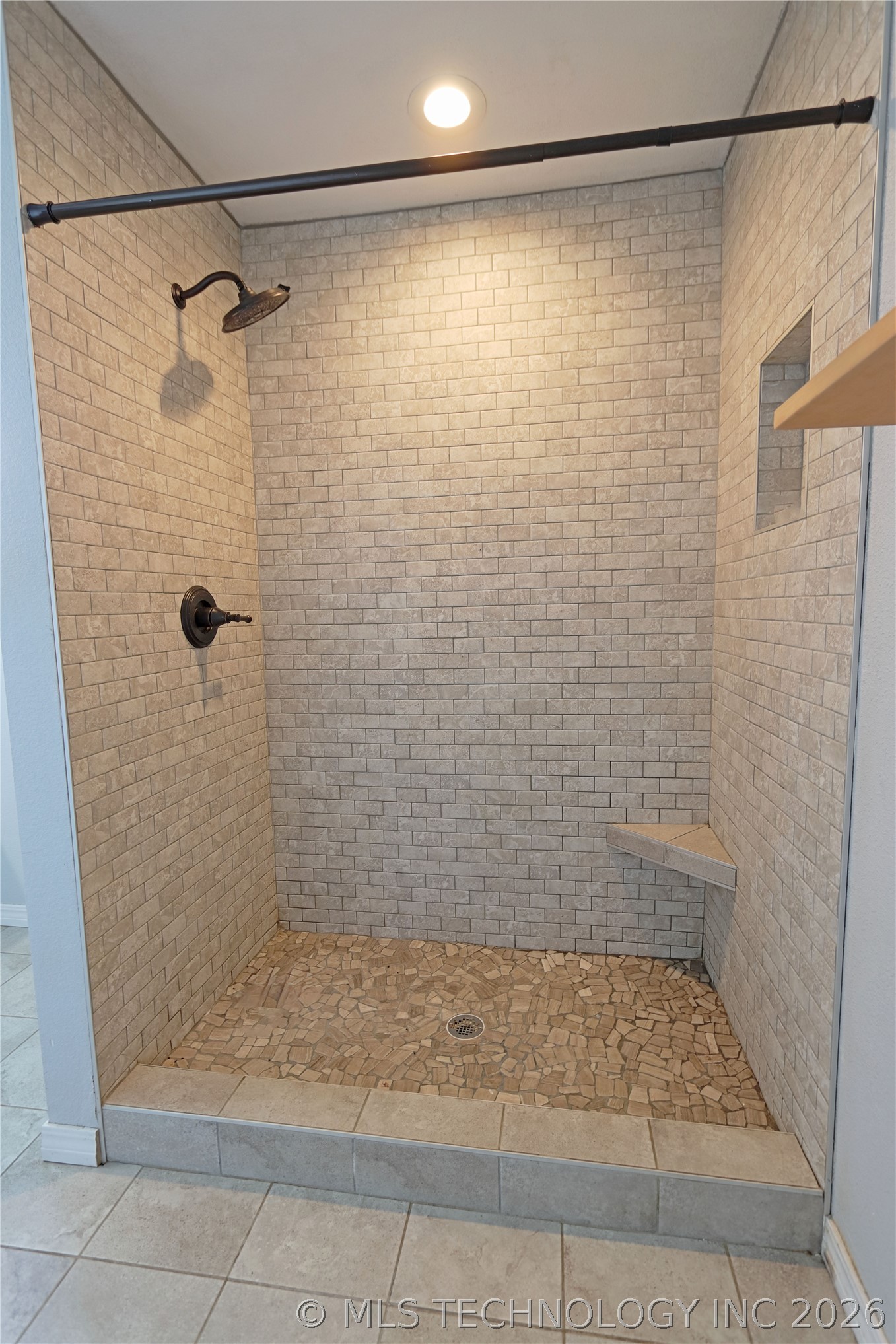 25437 E 690 Road Property Photo 16