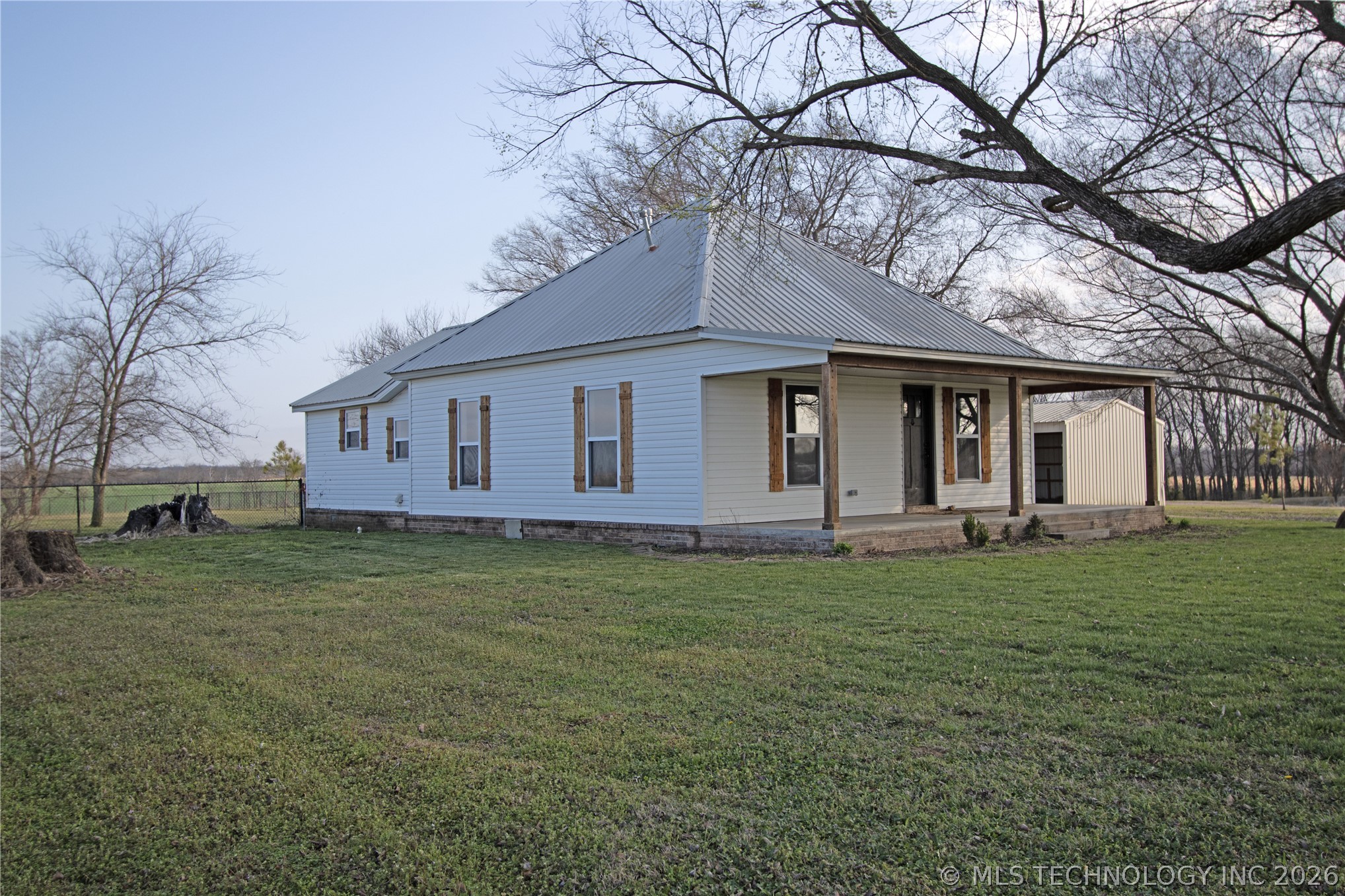 25437 E 690 Road Property Photo 23