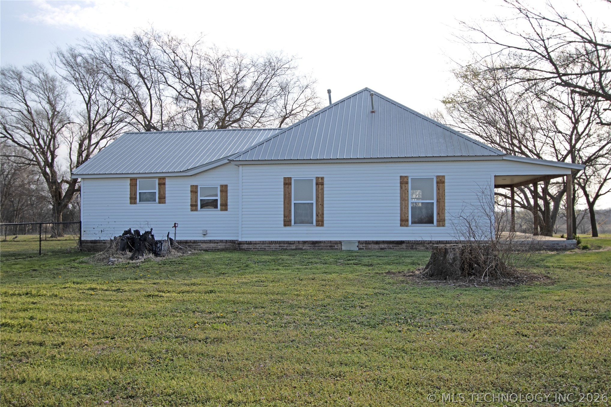 25437 E 690 Road Property Photo 25