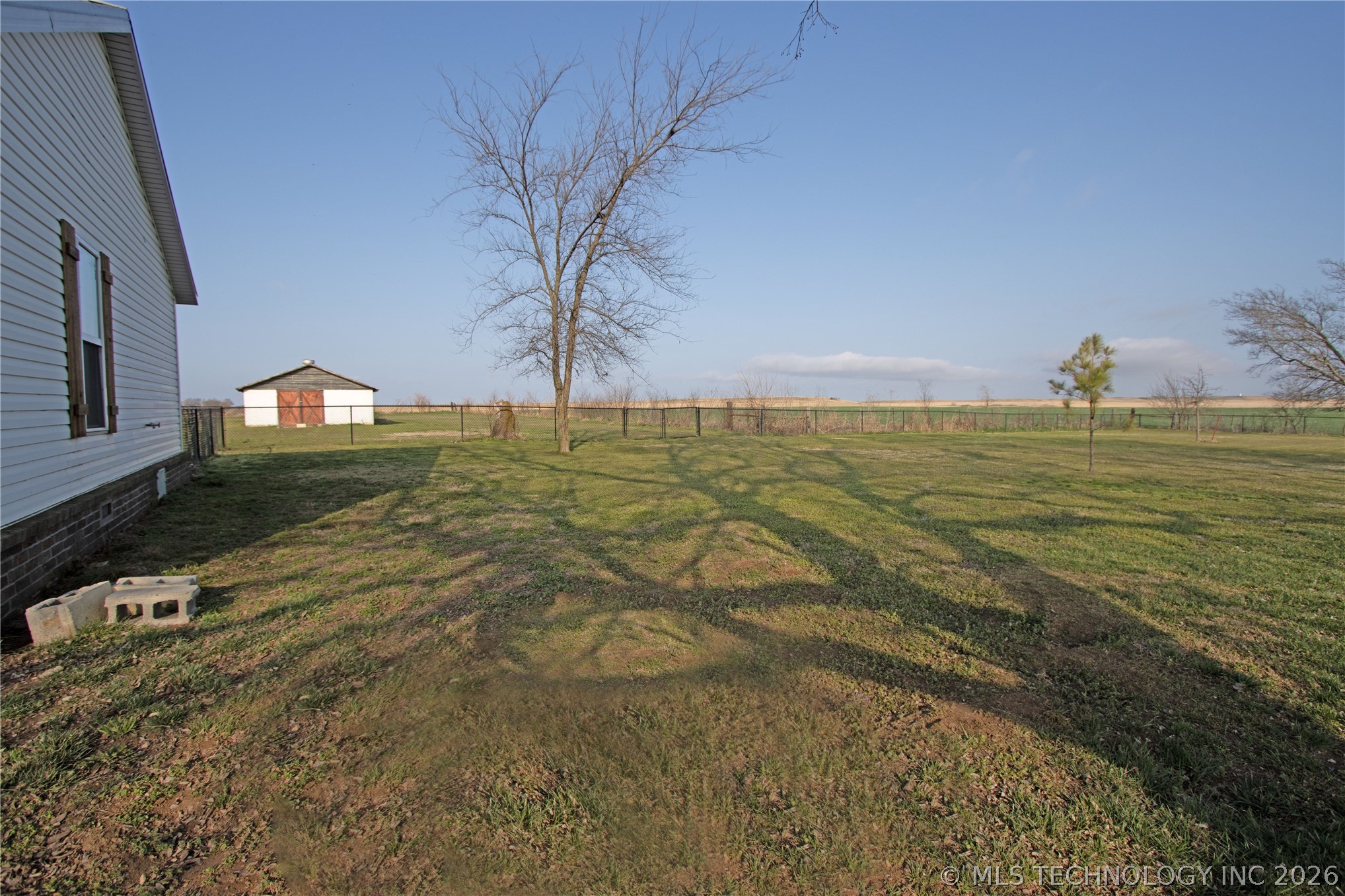 25437 E 690 Road Property Photo 29