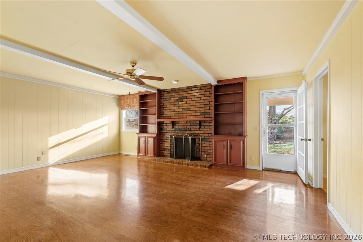 7705 S Park Avenue Property Photo 2