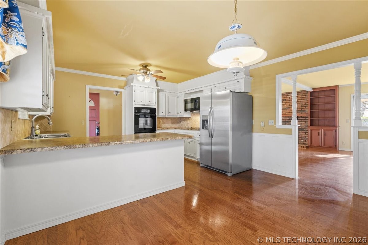 7705 S Park Avenue Property Photo 5