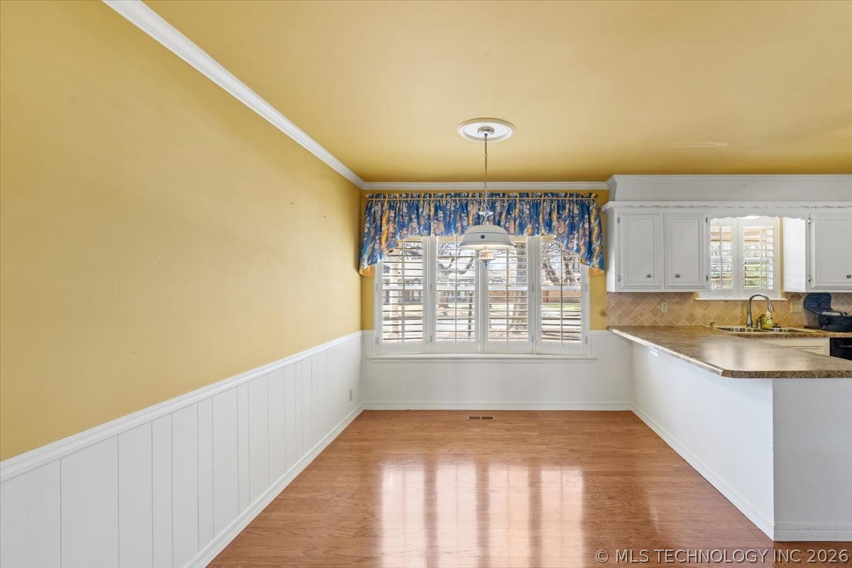 7705 S Park Avenue Property Photo 7
