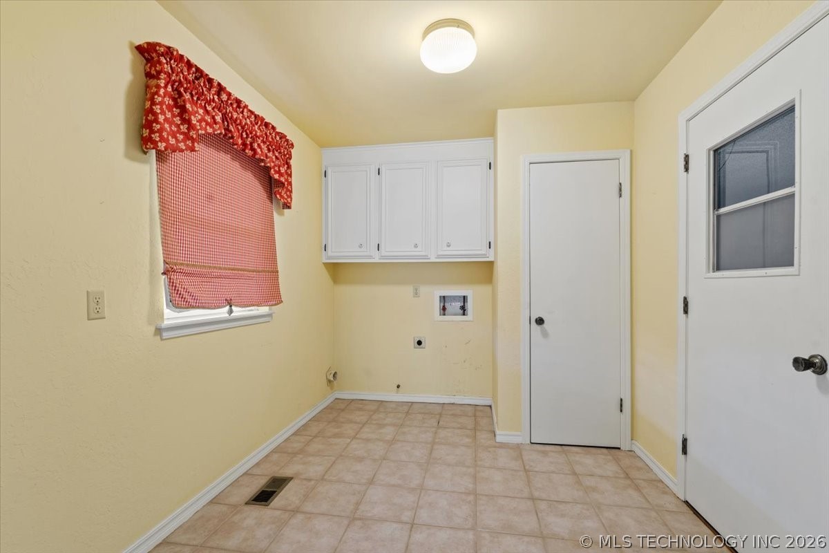 7705 S Park Avenue Property Photo 24