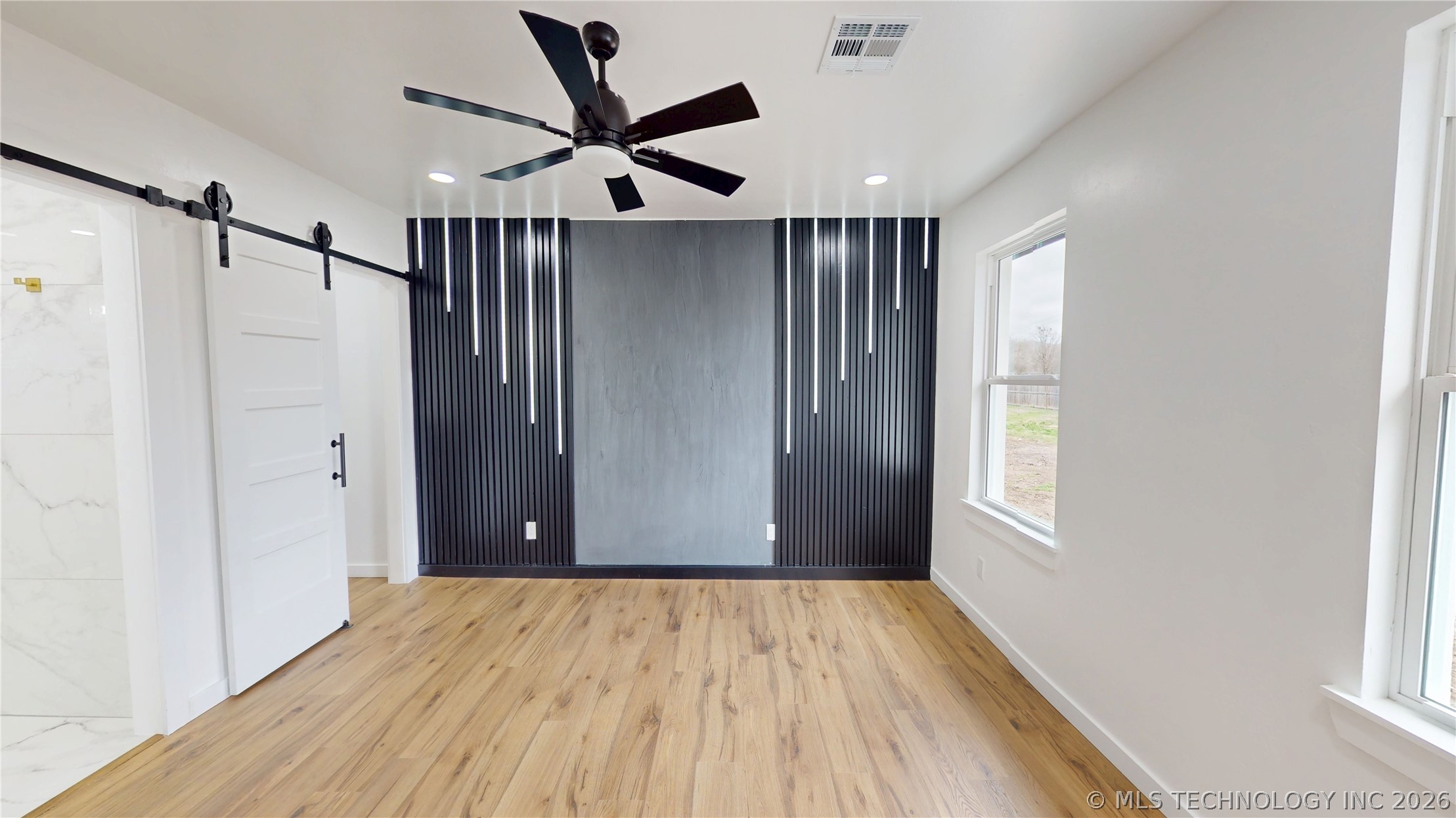2923 Ahloso Property Photo 27