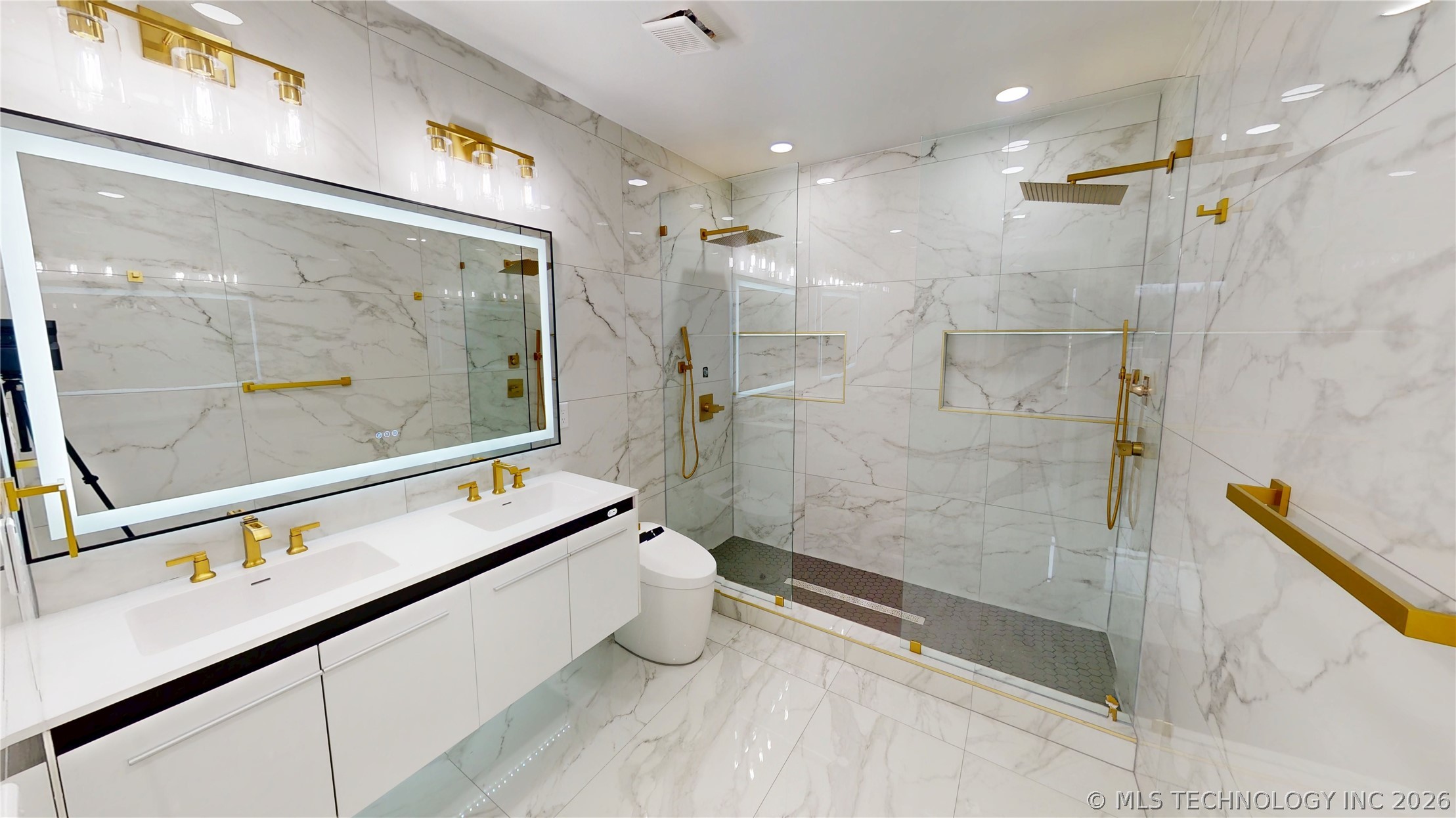 2923 Ahloso Property Photo 30