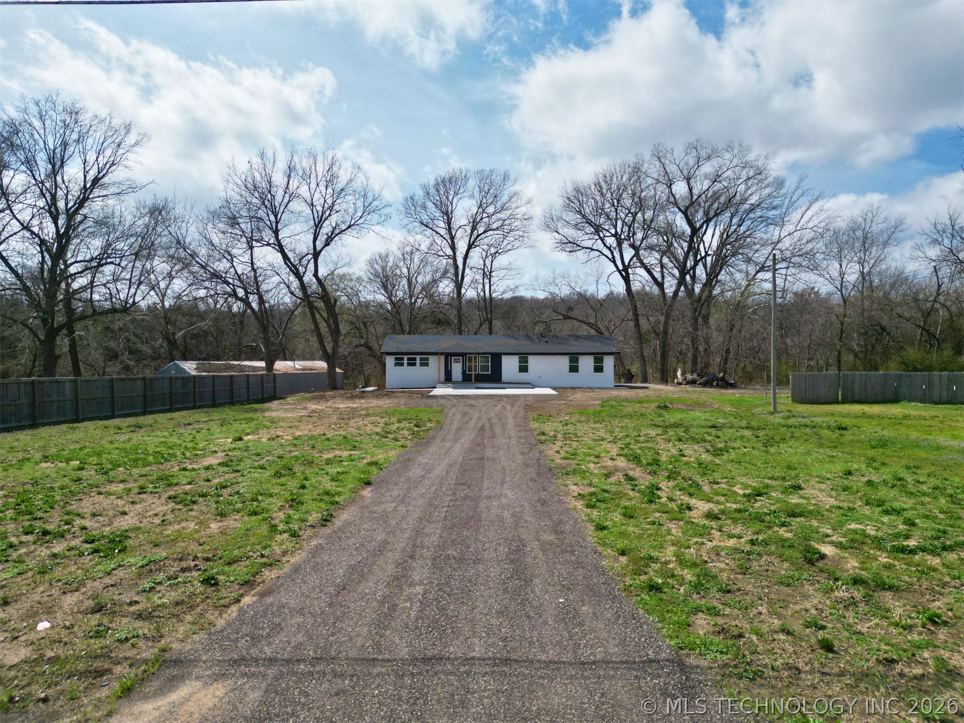 2923 Ahloso Property Photo 50