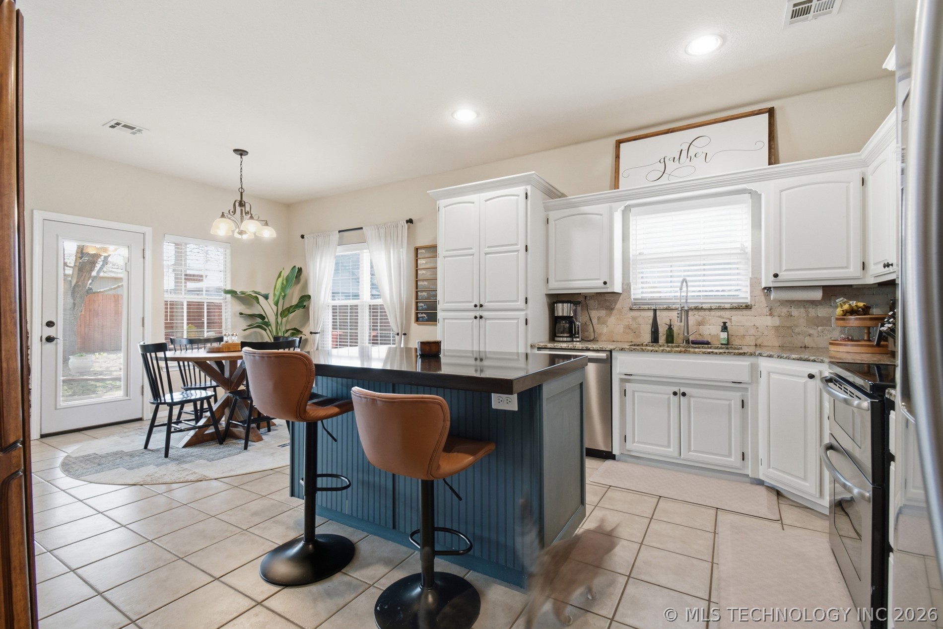 10338 E 111th Place Property Photo 10