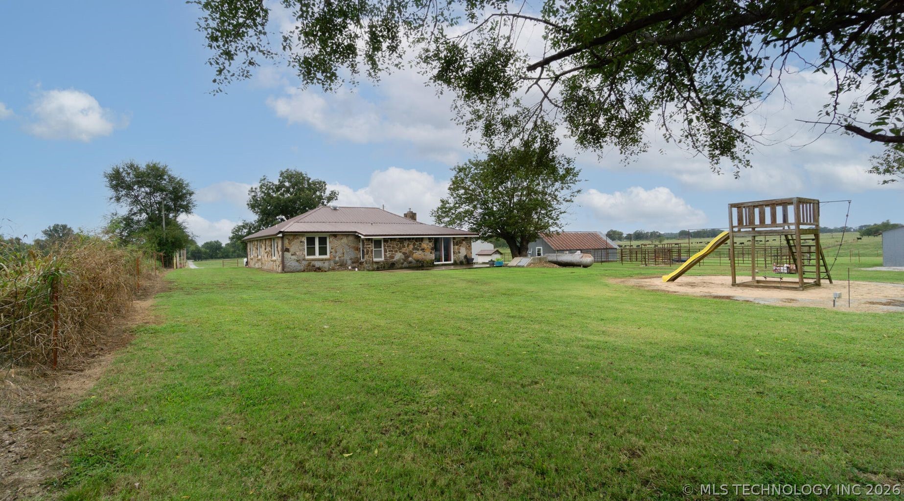 59300 E 170 Road Property Photo 24