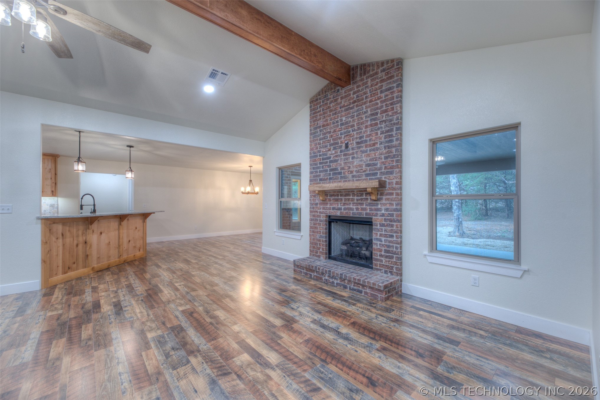 520 N Basin Road Property Photo 4