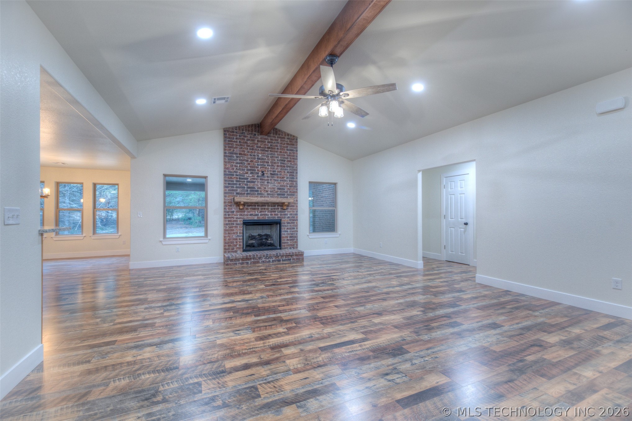 520 N Basin Road Property Photo 6