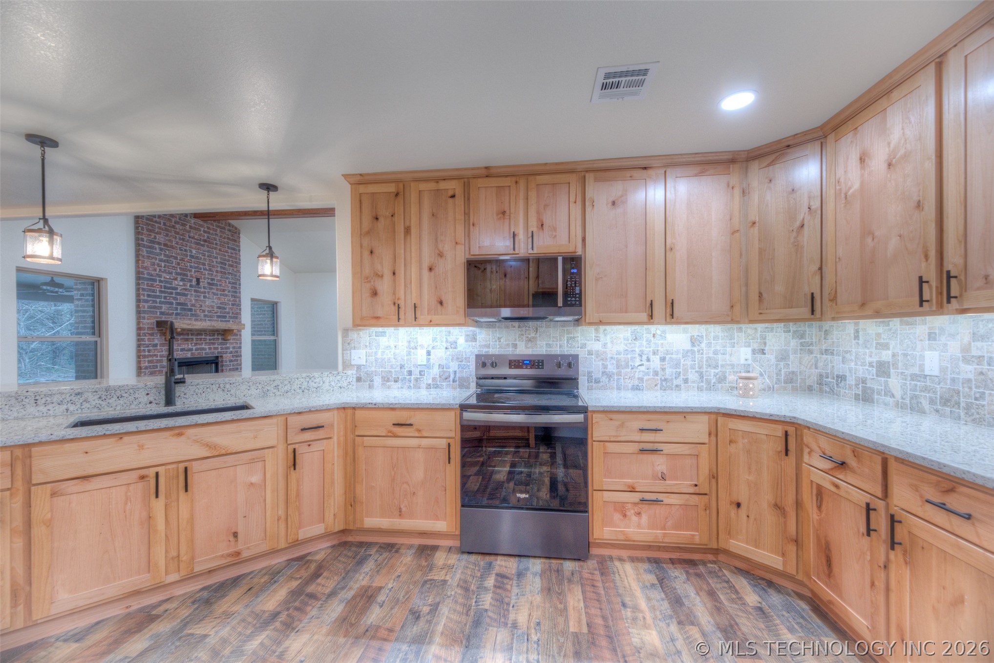 520 N Basin Road Property Photo 11