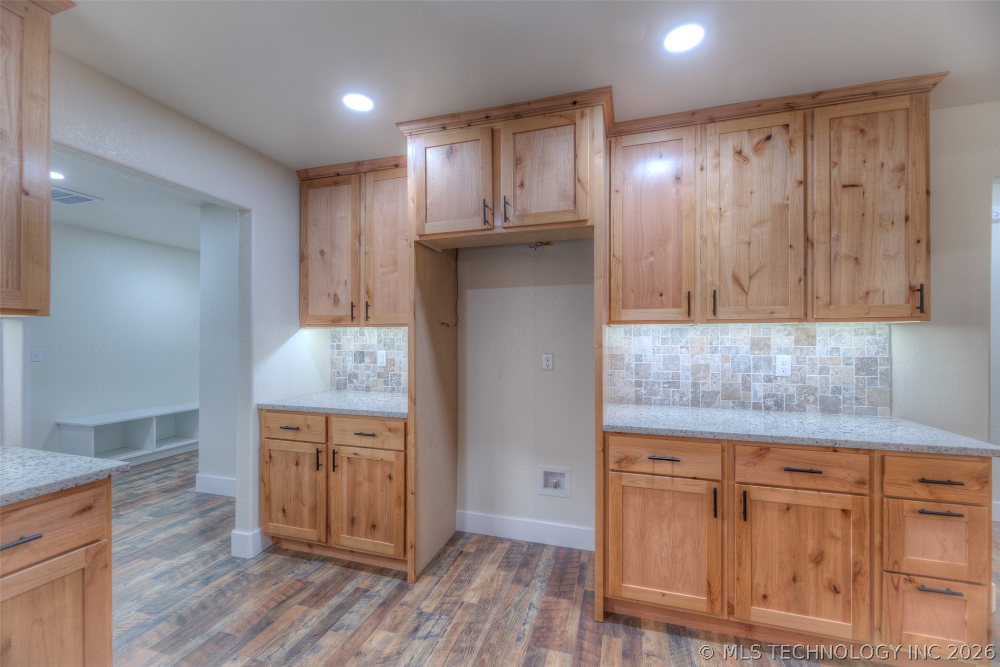 520 N Basin Road Property Photo 12