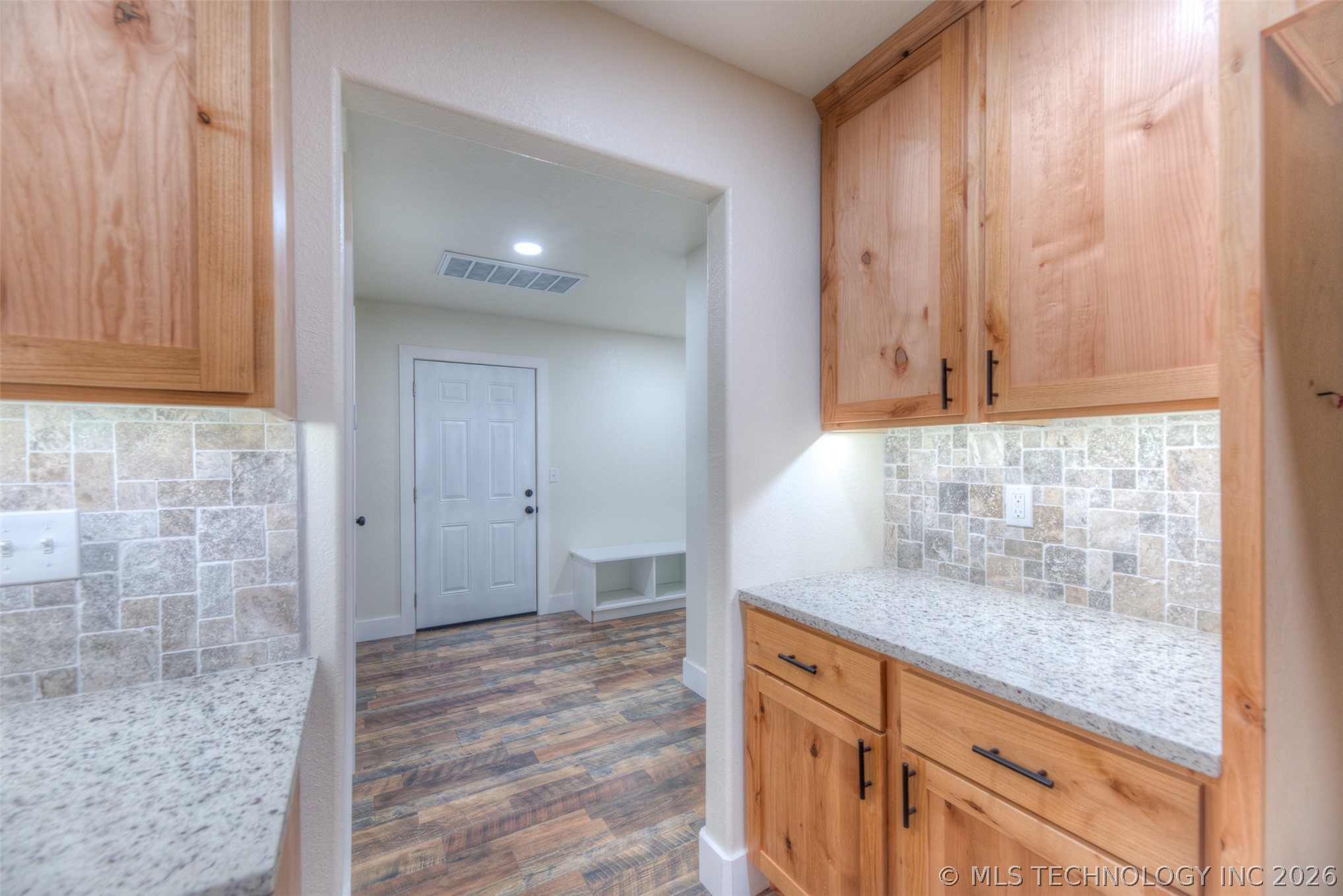 520 N Basin Road Property Photo 34