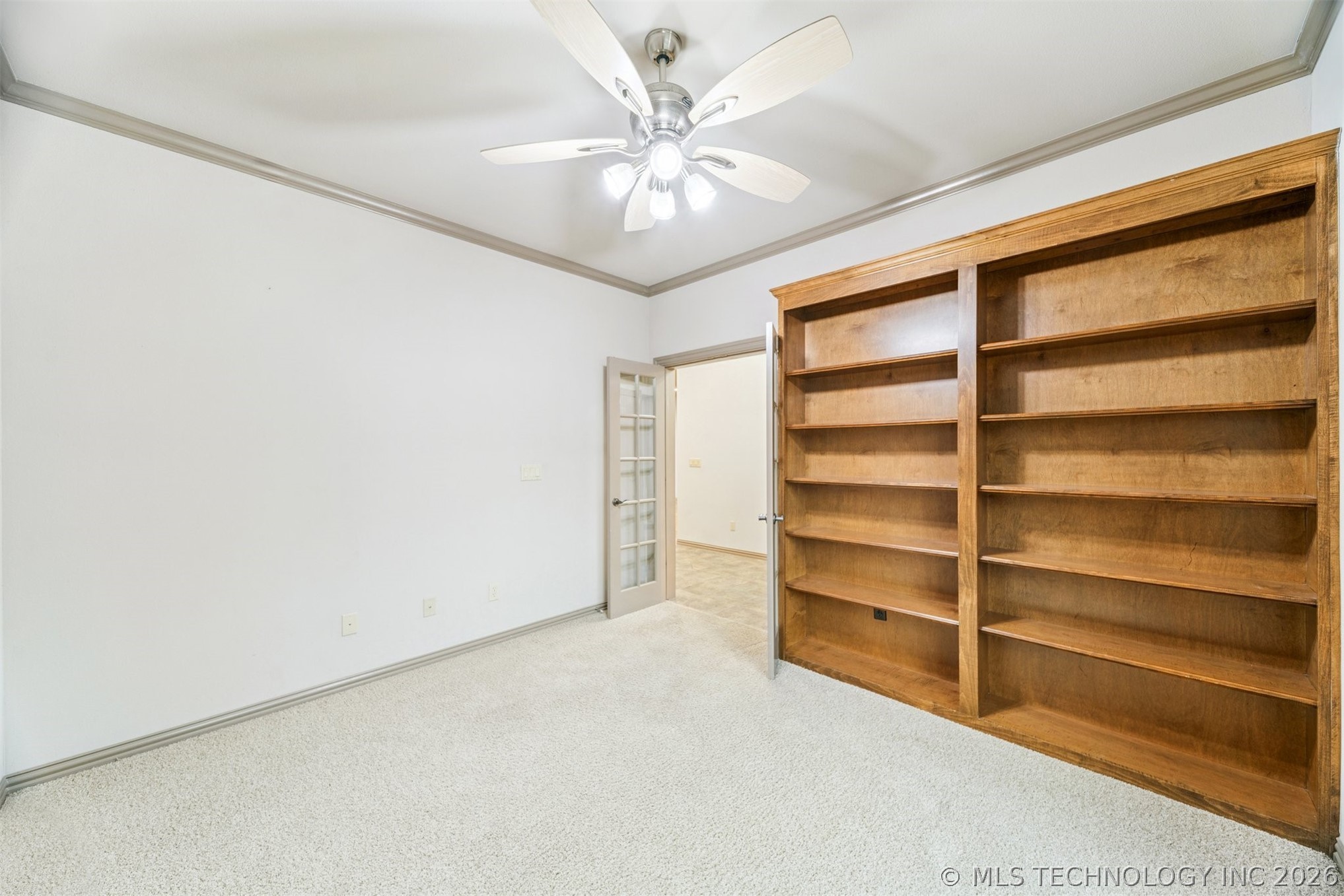 11069 S 55th Place Property Photo 6