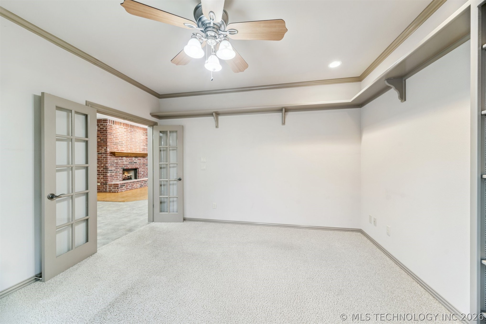 11069 S 55th Place Property Photo 8