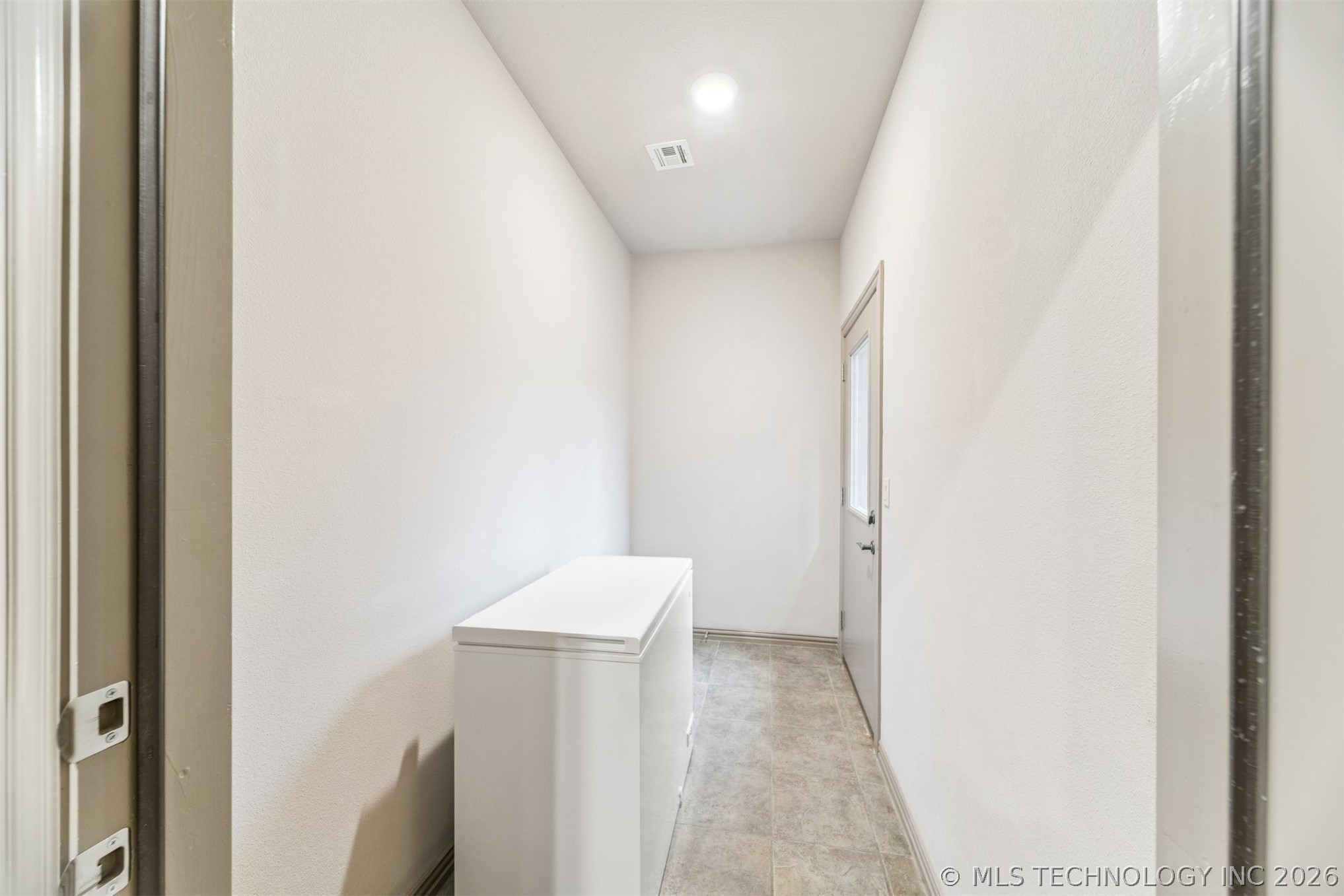 11069 S 55th Place Property Photo 19