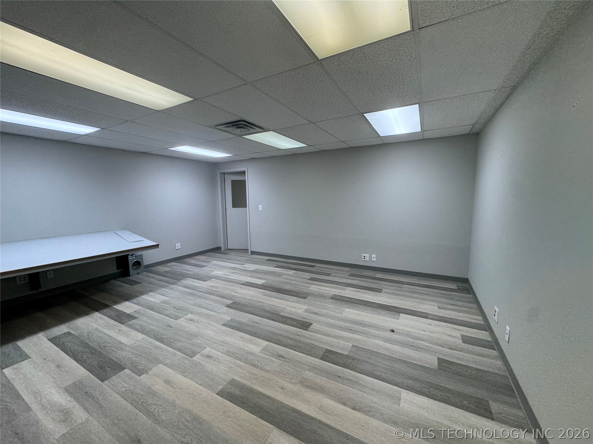 400 E Jackson Street Property Photo 17