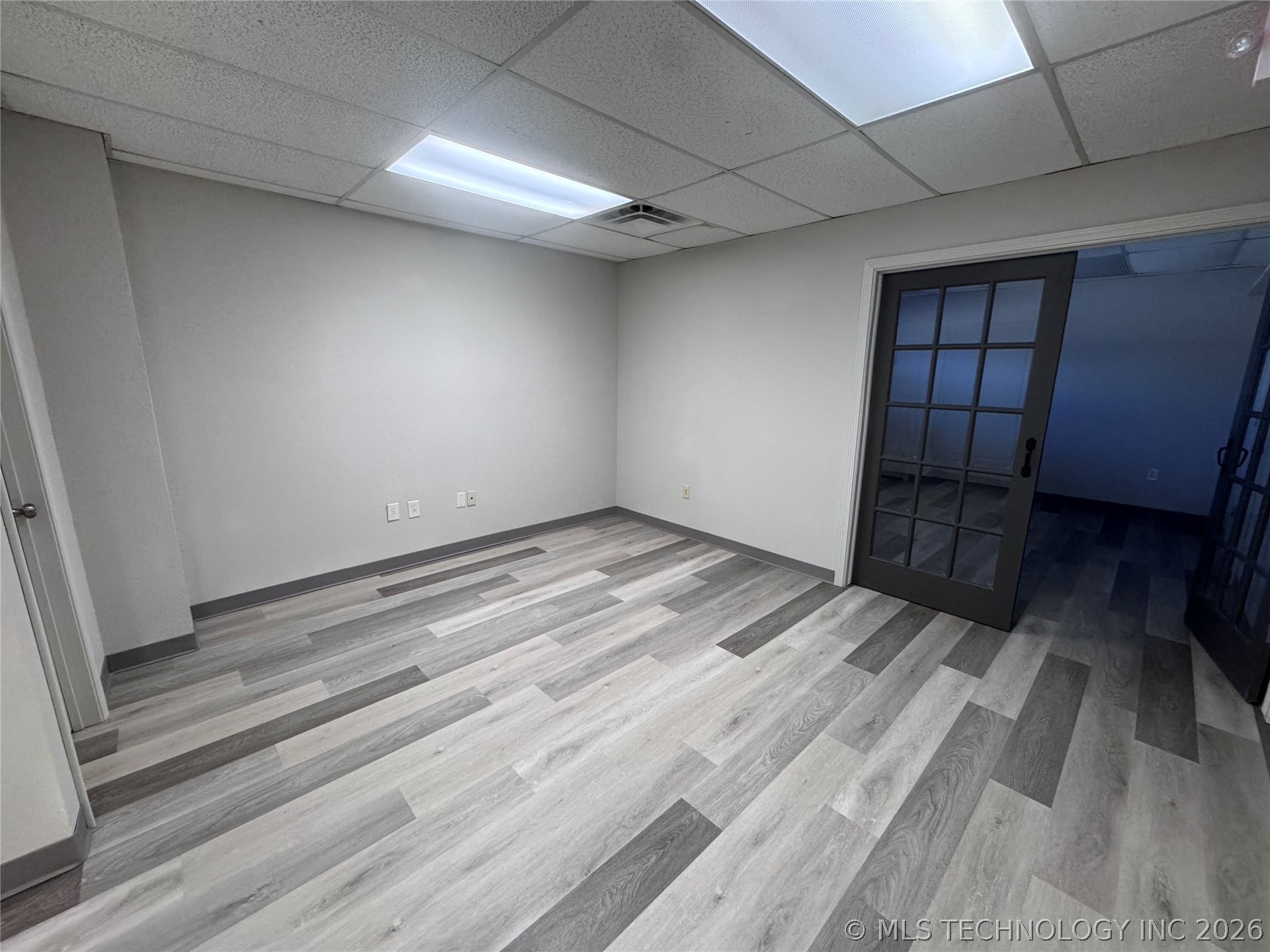 400 E Jackson Street Property Photo 19