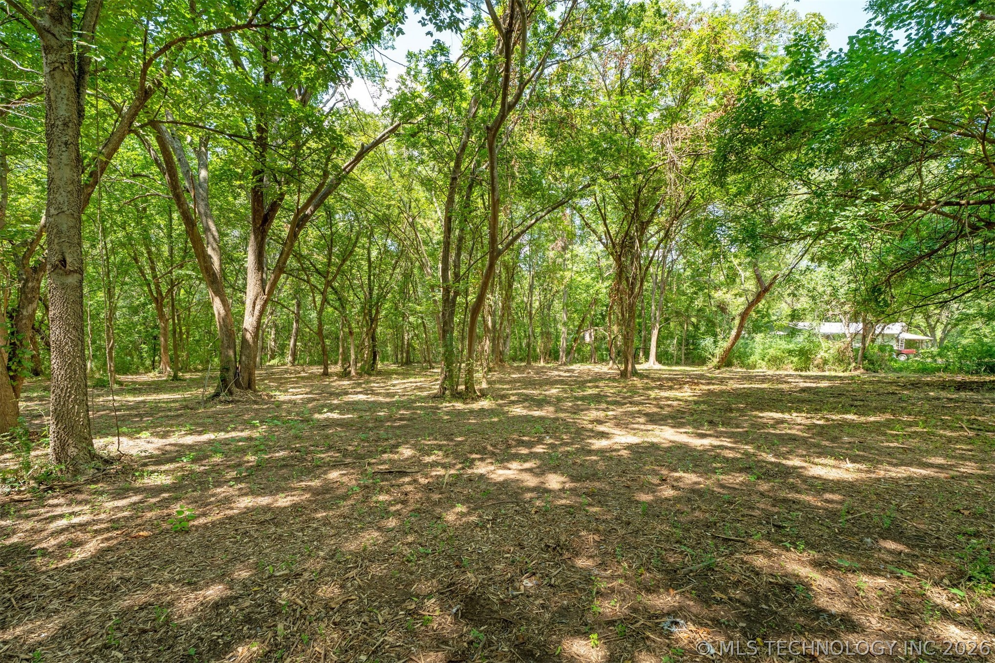 10 N Oklahoma Avenue Property Photo 9