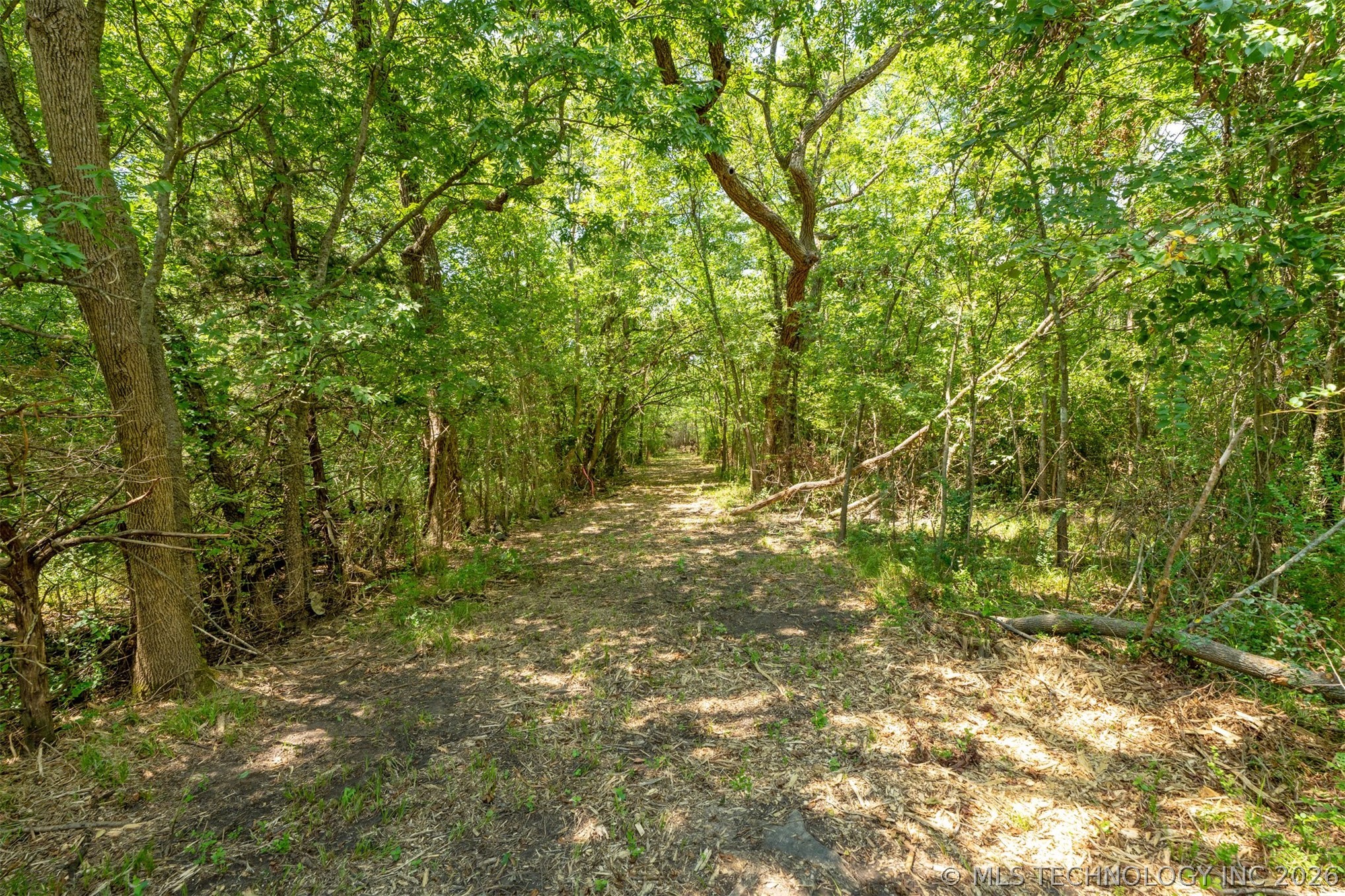 10 N Oklahoma Avenue Property Photo 17
