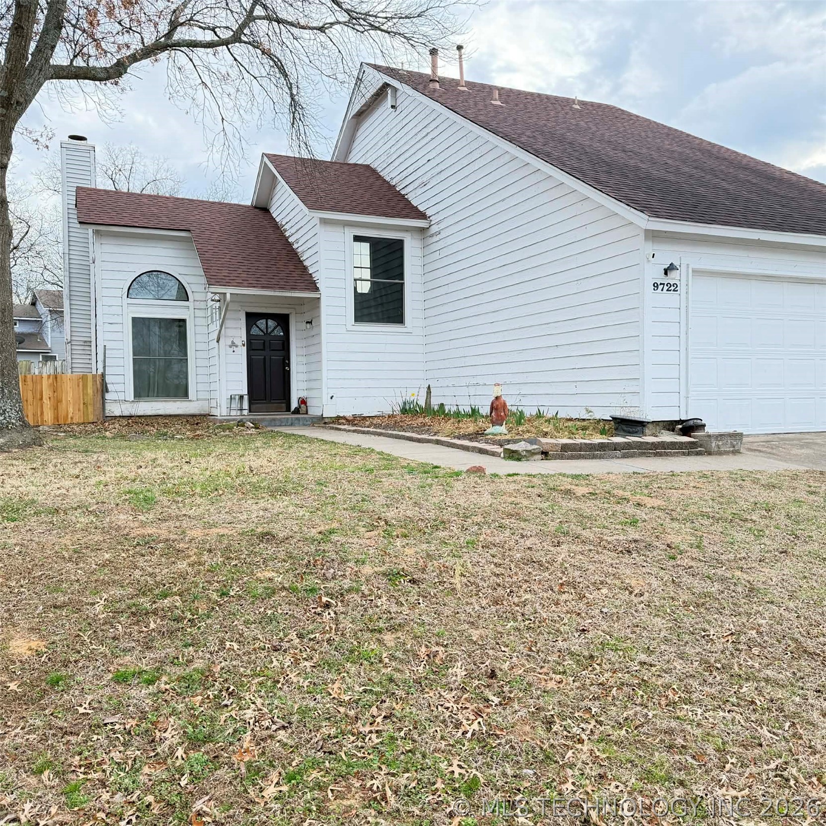 9722 S 69th East Avenue Property Photo 1