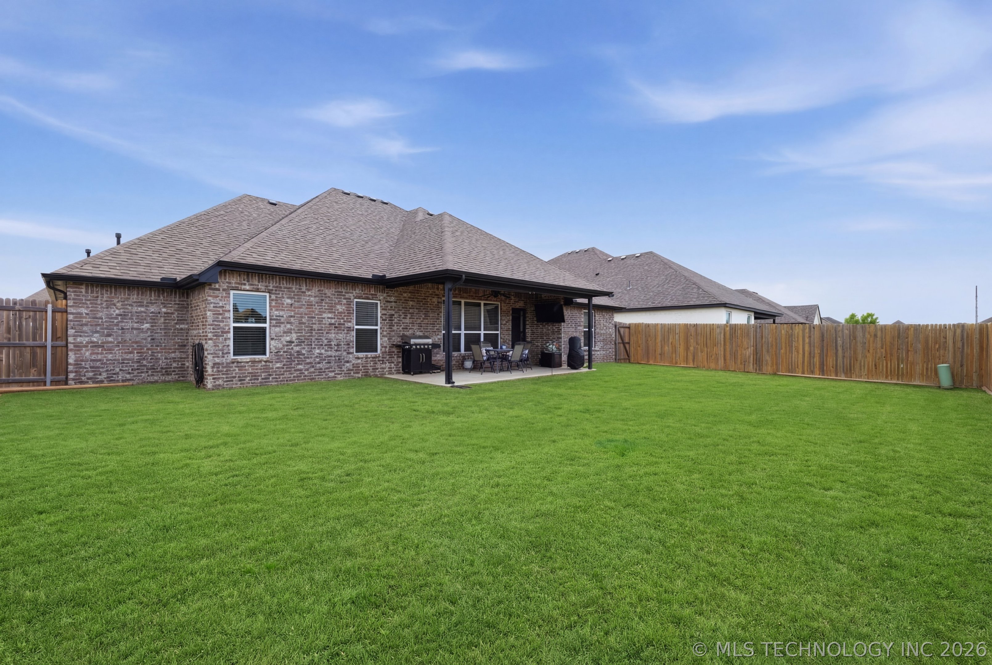 10116 S 229th East Avenue Property Photo 28