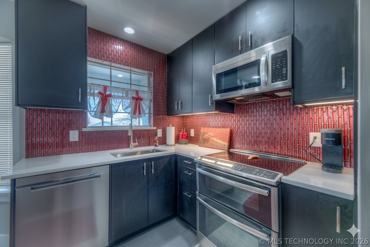 2532 W Skyview Lane Property Photo 4