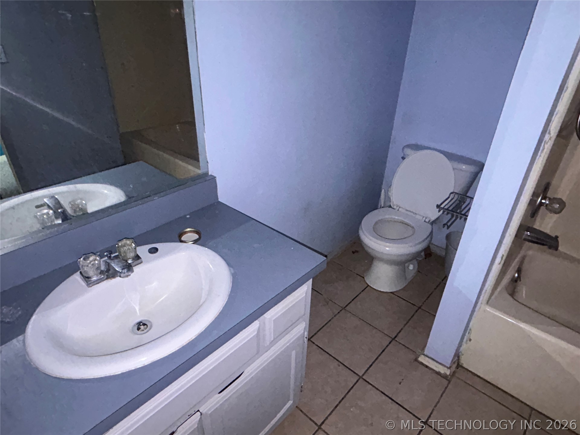 3112 S Maple Avenue Property Photo 11