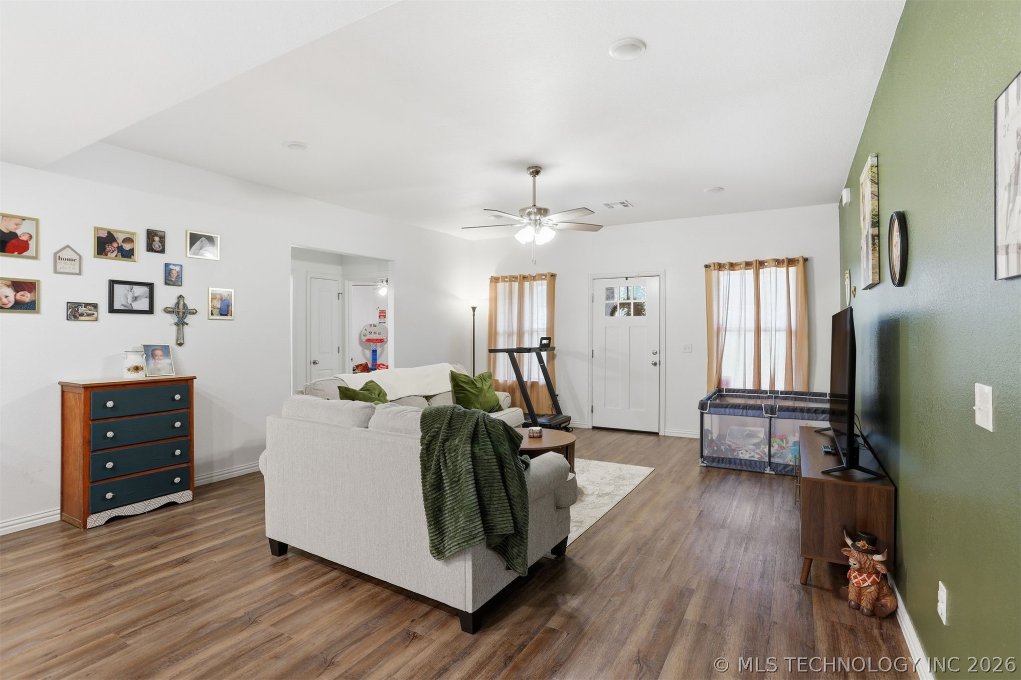 265 Rawlings Road Property Photo 5
