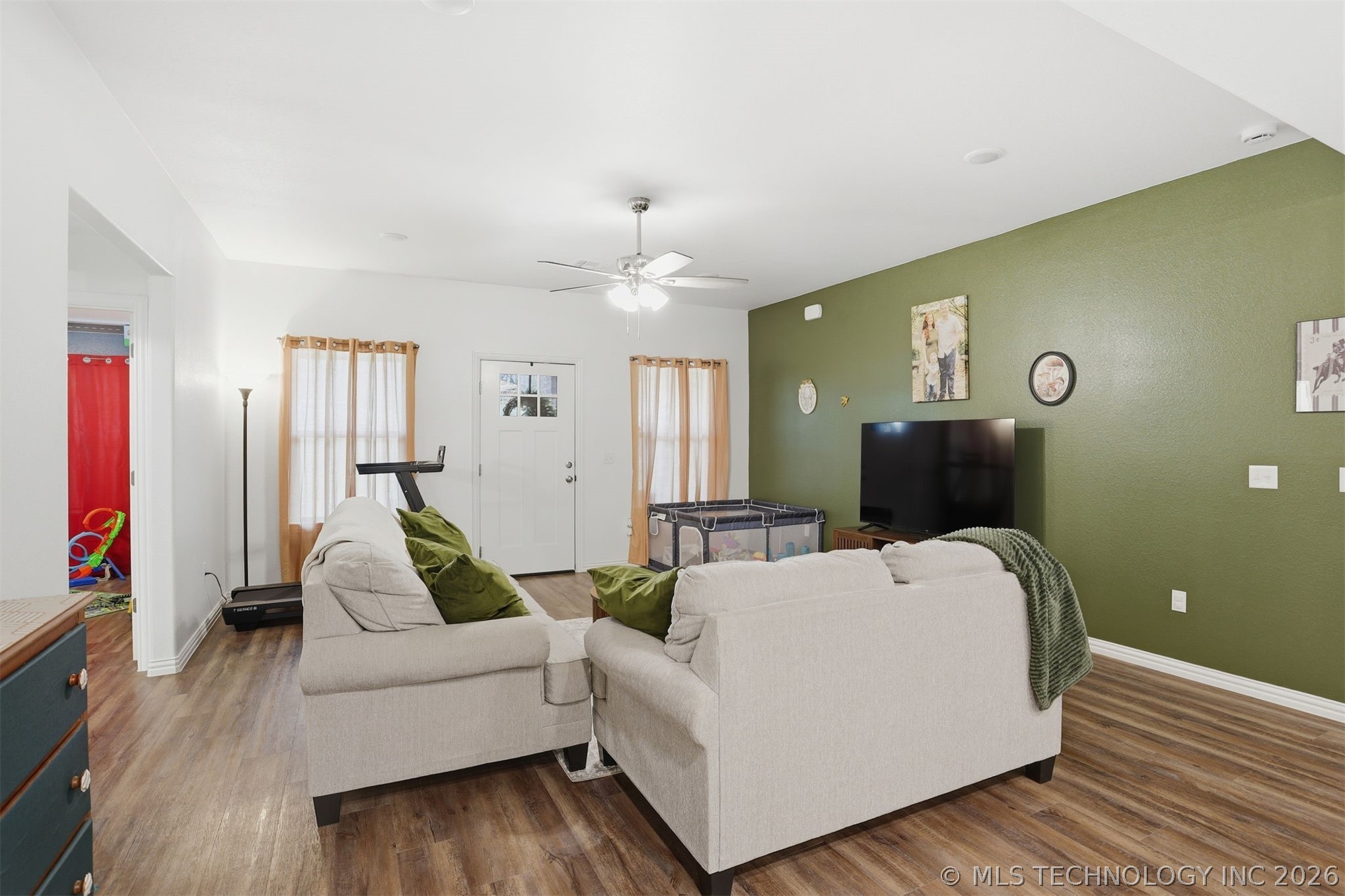 265 Rawlings Road Property Photo 6