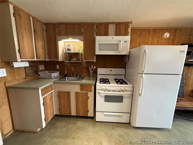 1501 Crestview Drive Property Photo 8