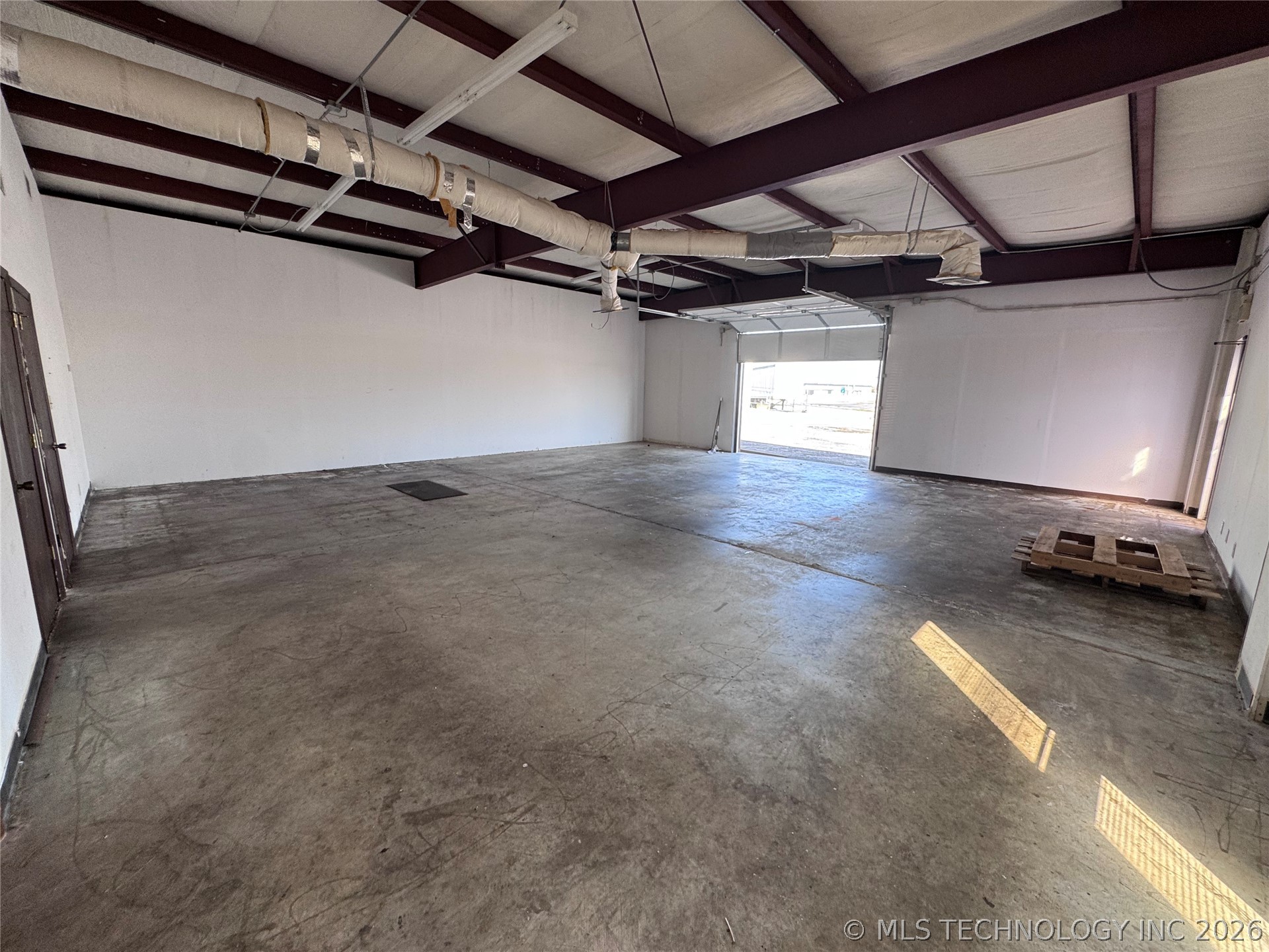 10816 E Newton Place Property Photo 4