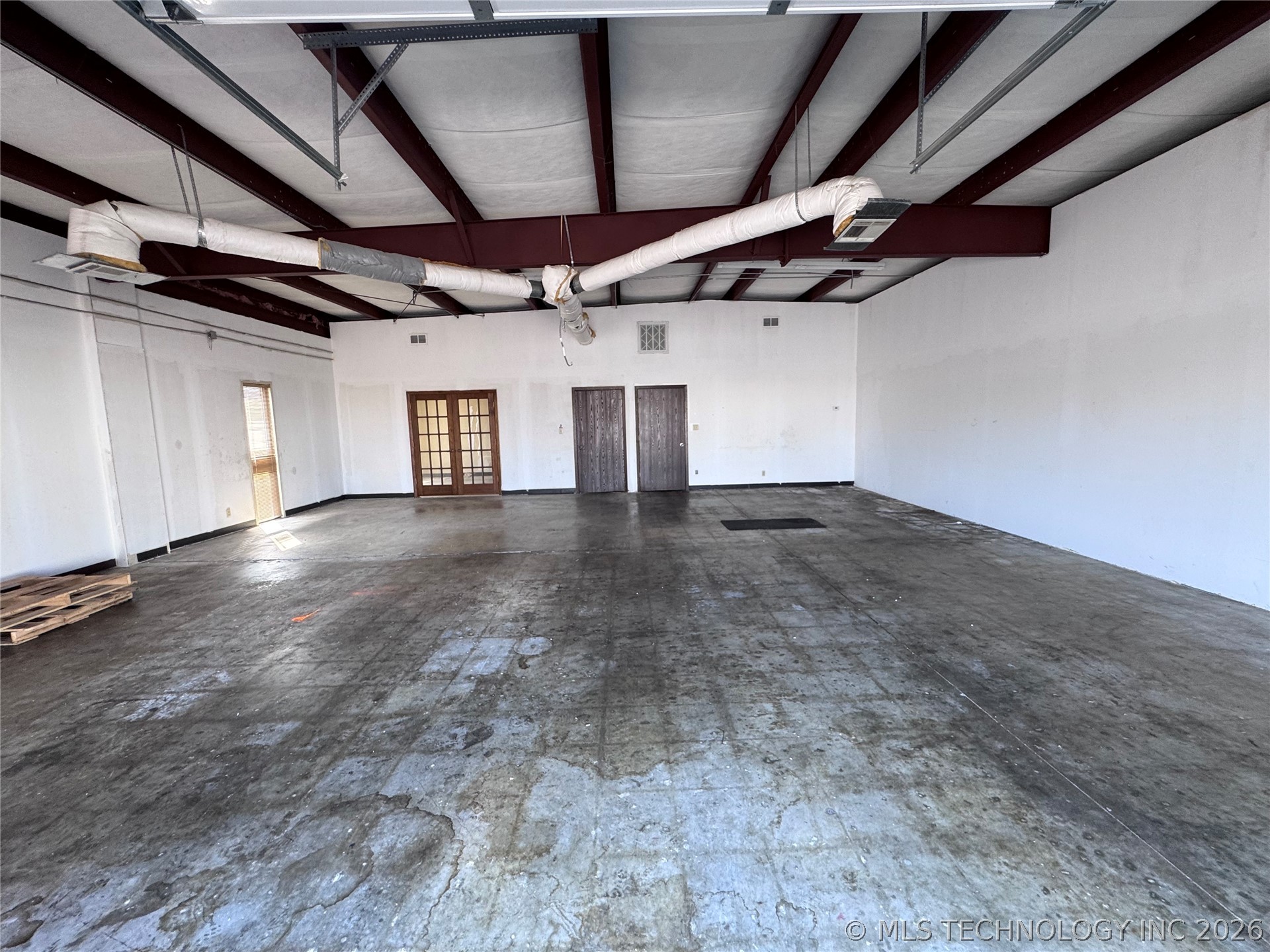 10816 E Newton Place Property Photo 6