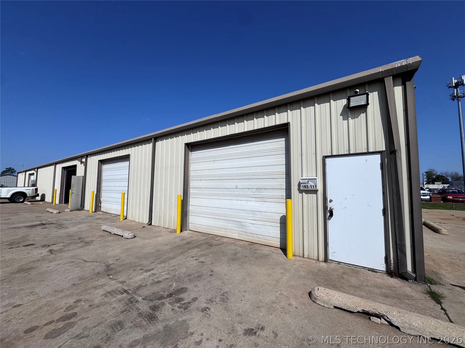 102 S 111th East Avenue