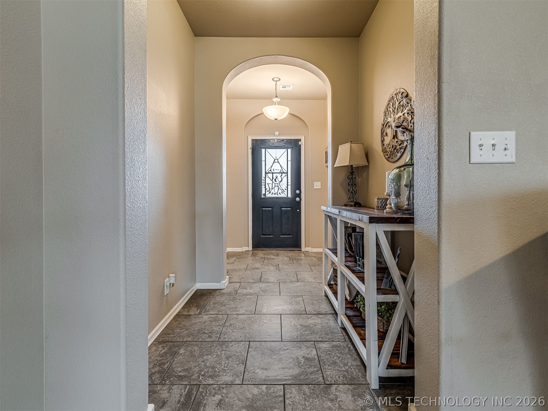 13605 S Owasso Avenue Property Photo 7