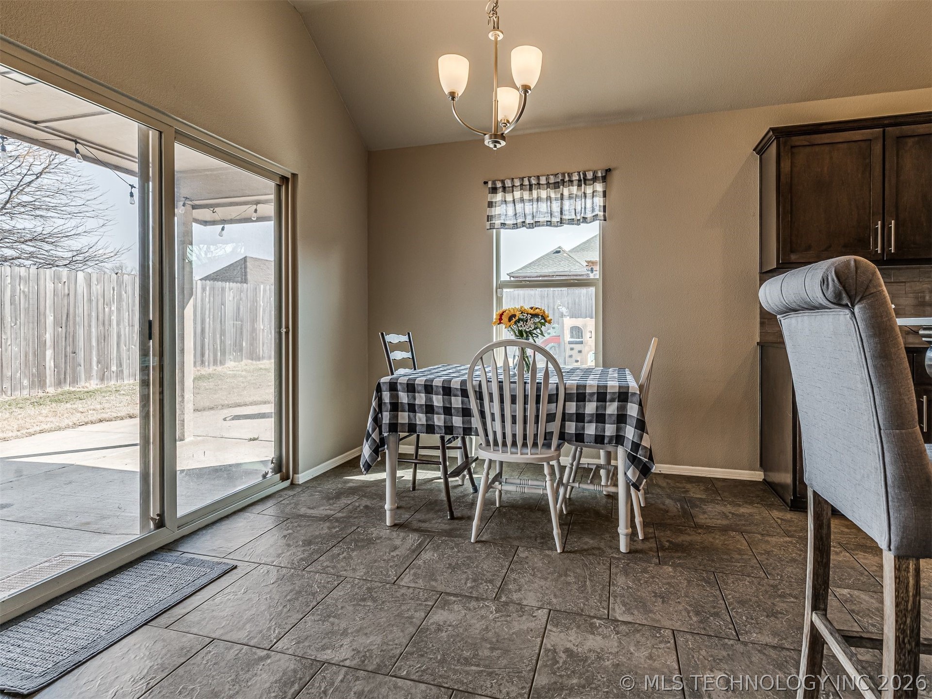 13605 S Owasso Avenue Property Photo 19