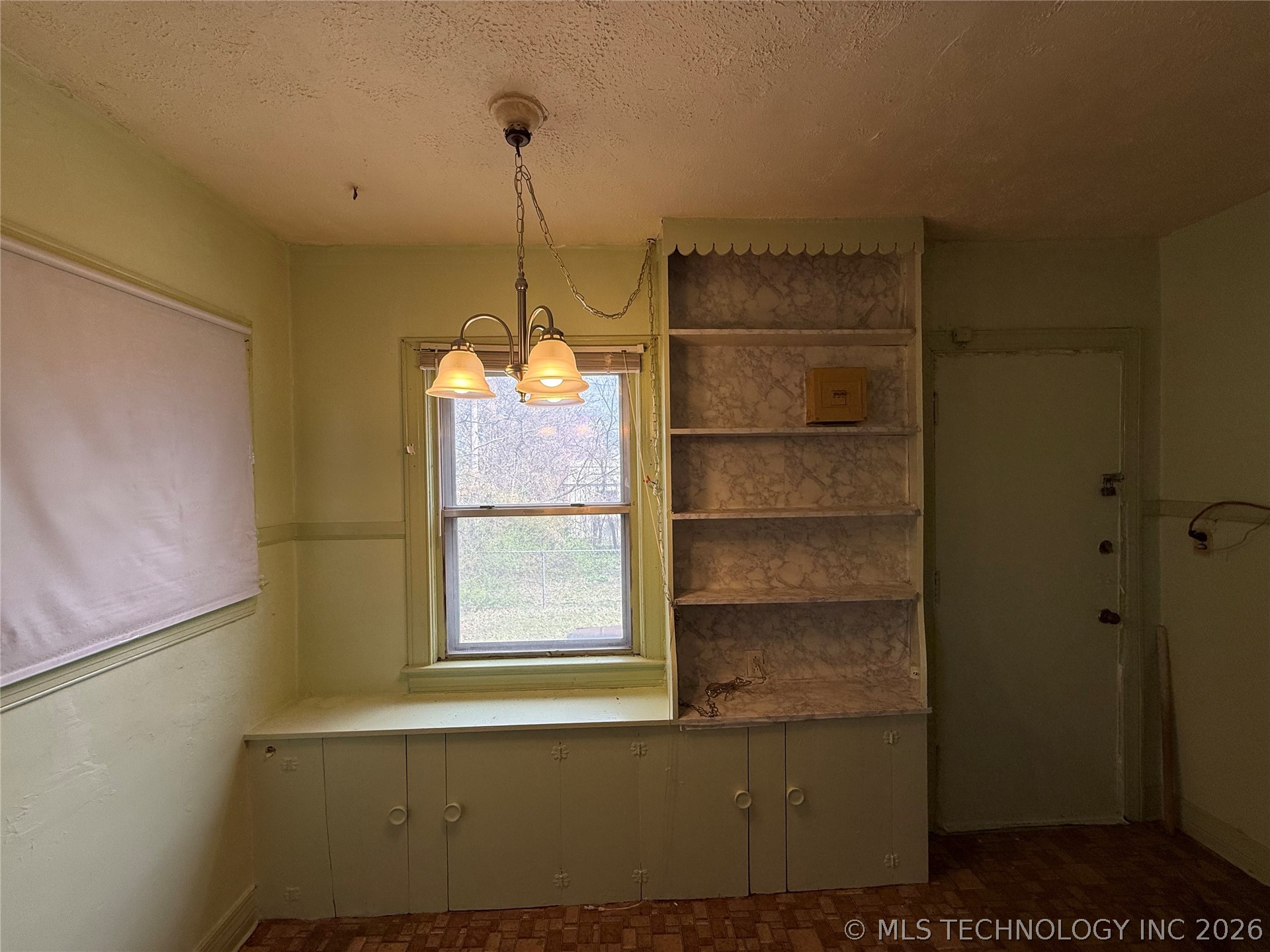 1961 N Boston Place Property Photo 12