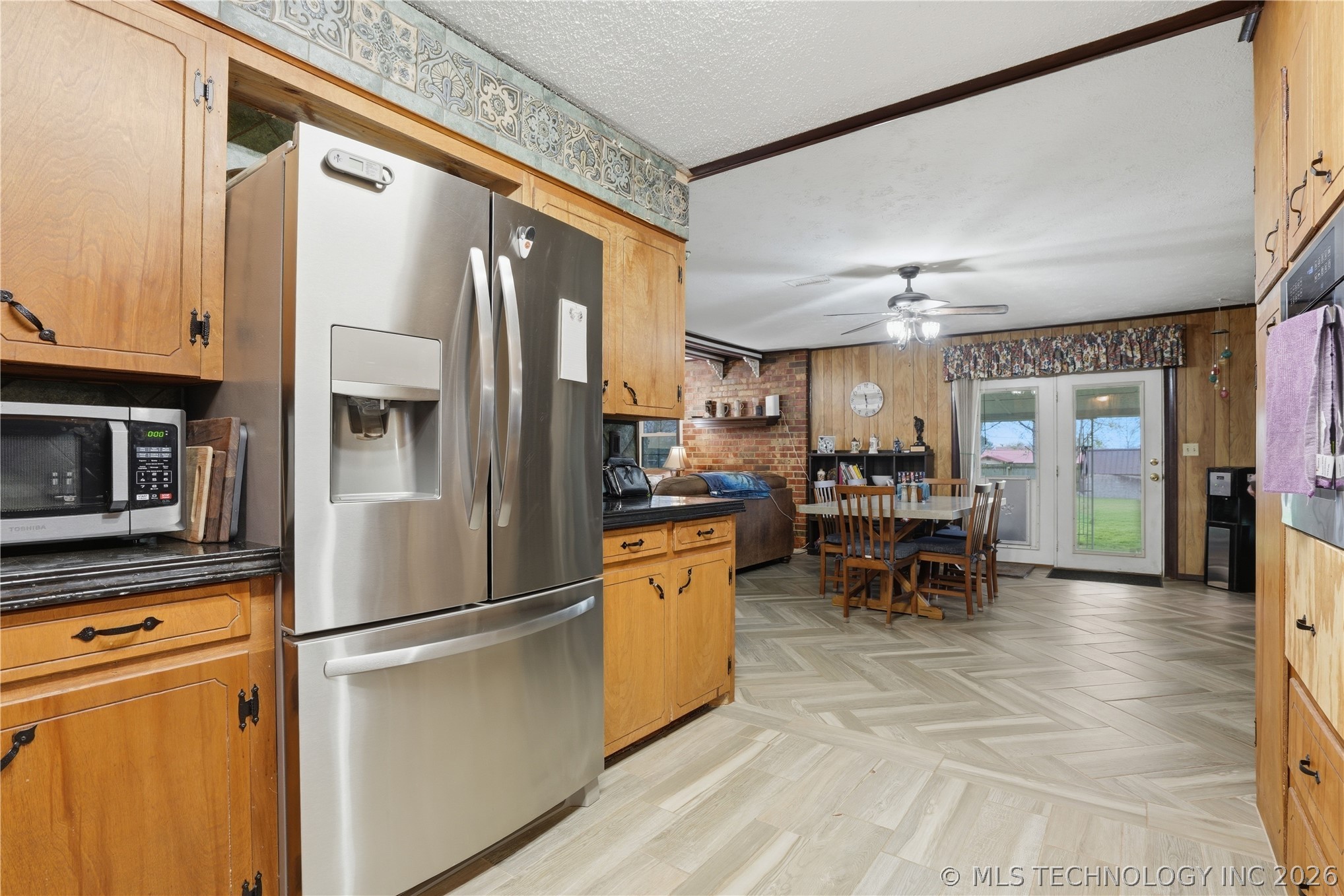 1707 N Maple Street Property Photo 11